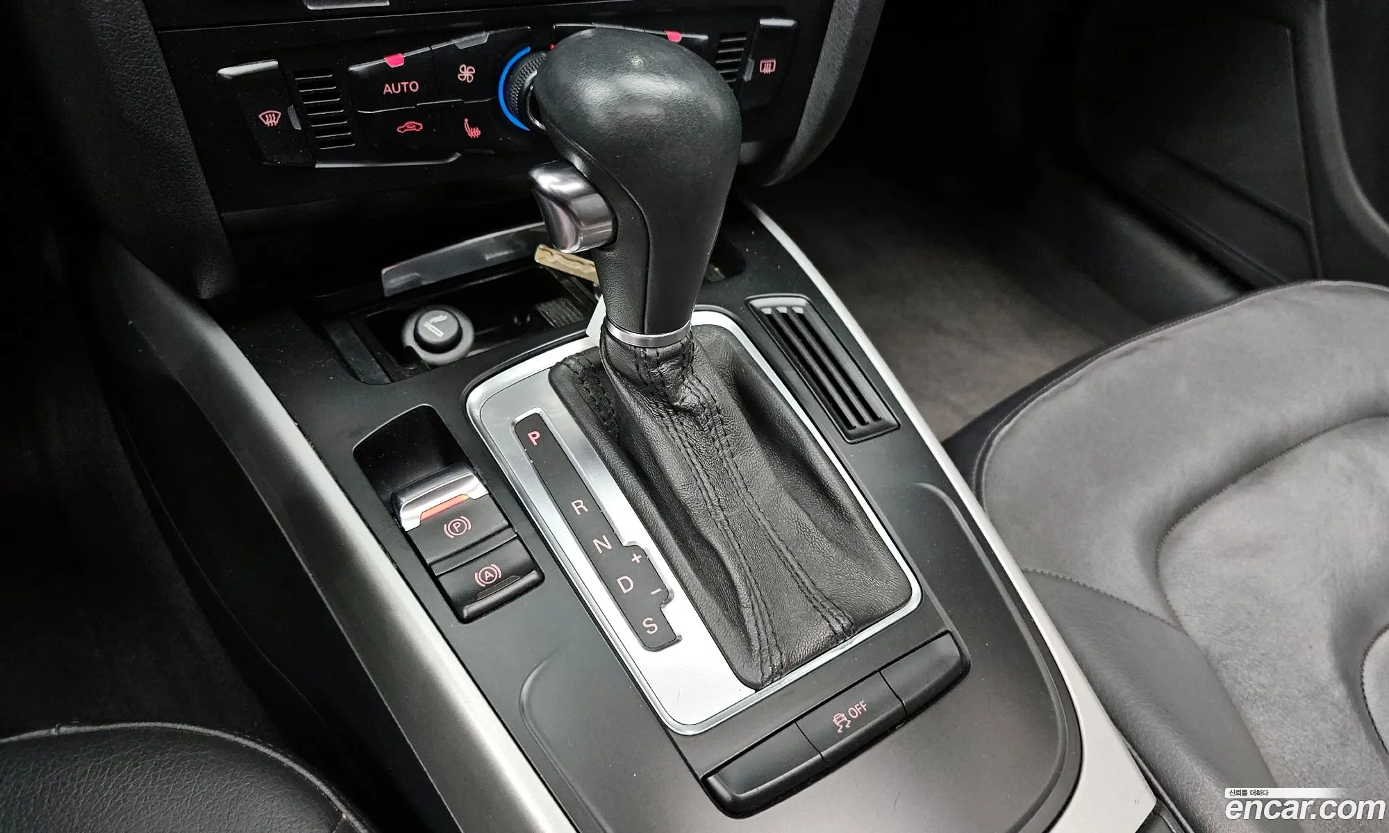 Audi A4 2011 WAUZZZ8K5CA035622 — 5