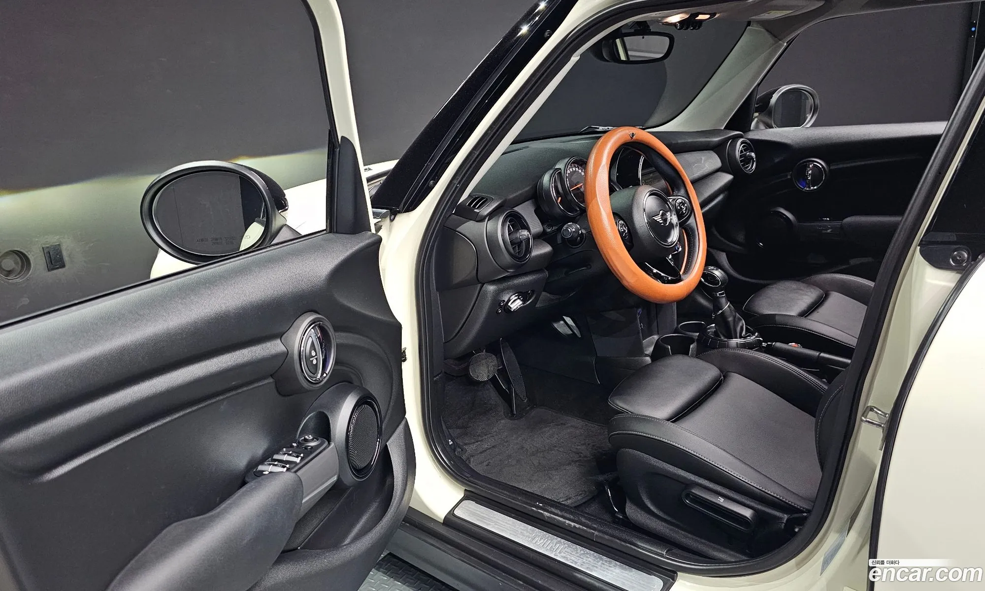 Mini Cooper D 2015 — 14