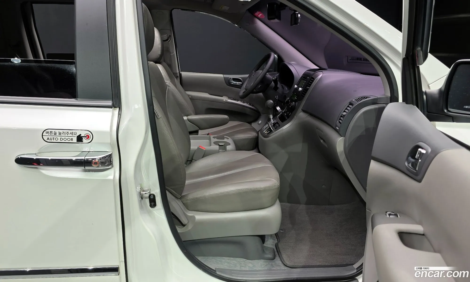 Kia Carnival R 2013 — 10