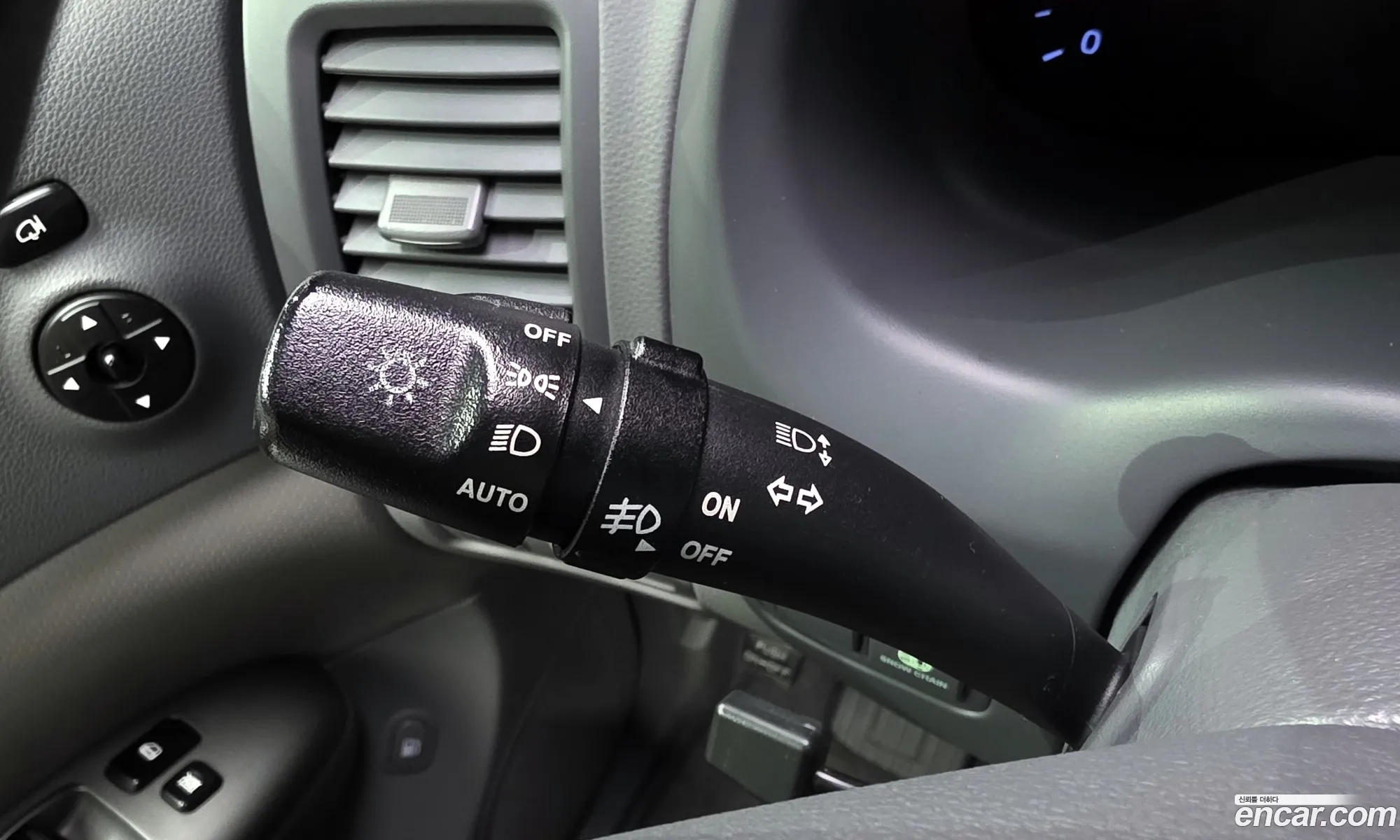 Kia Carnival R 2013 — 15