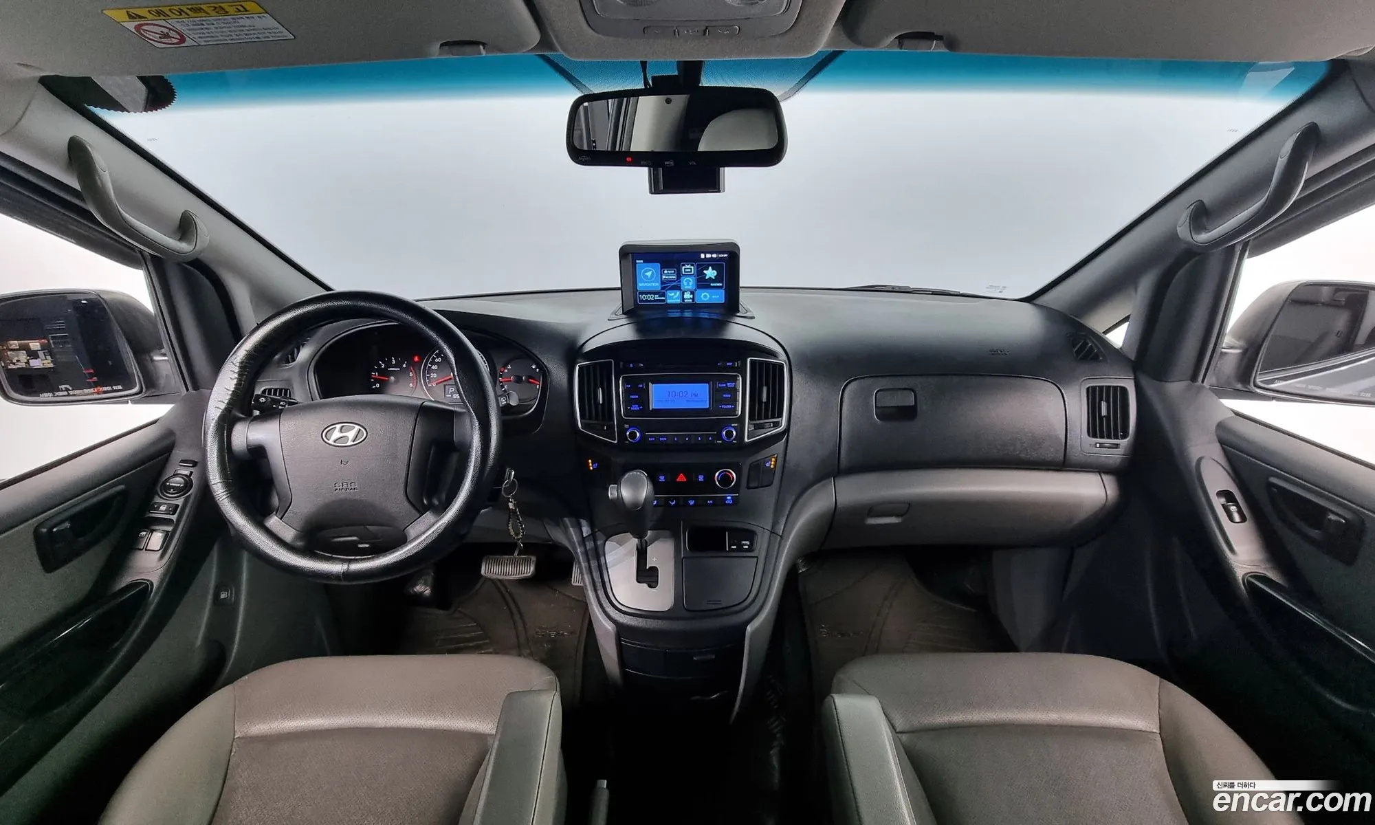 Hyundai Grand Starex 2016 — 14