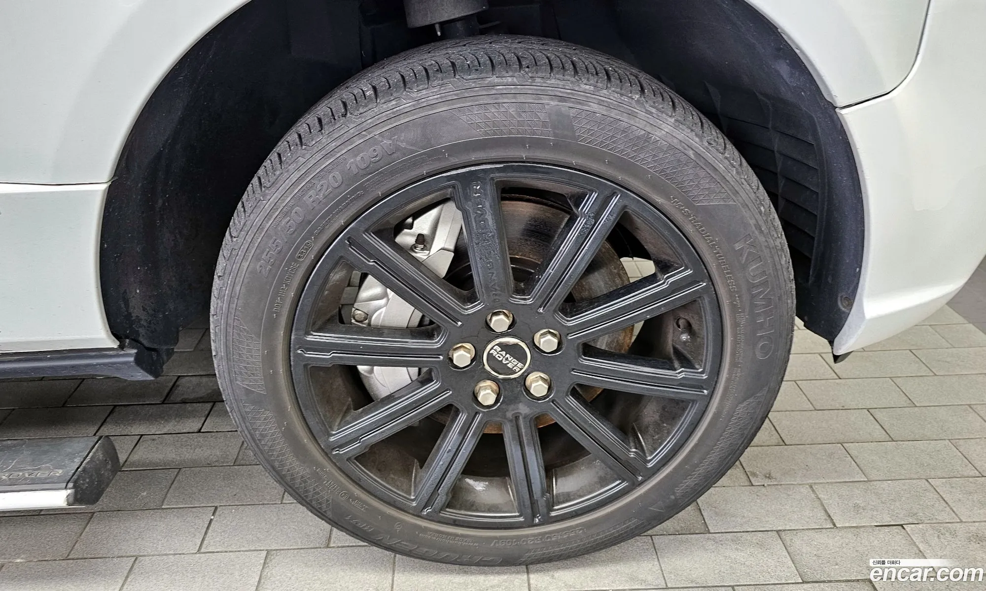 Land Rover Range Rover 2010 SALMF1E48AA325856 — 14