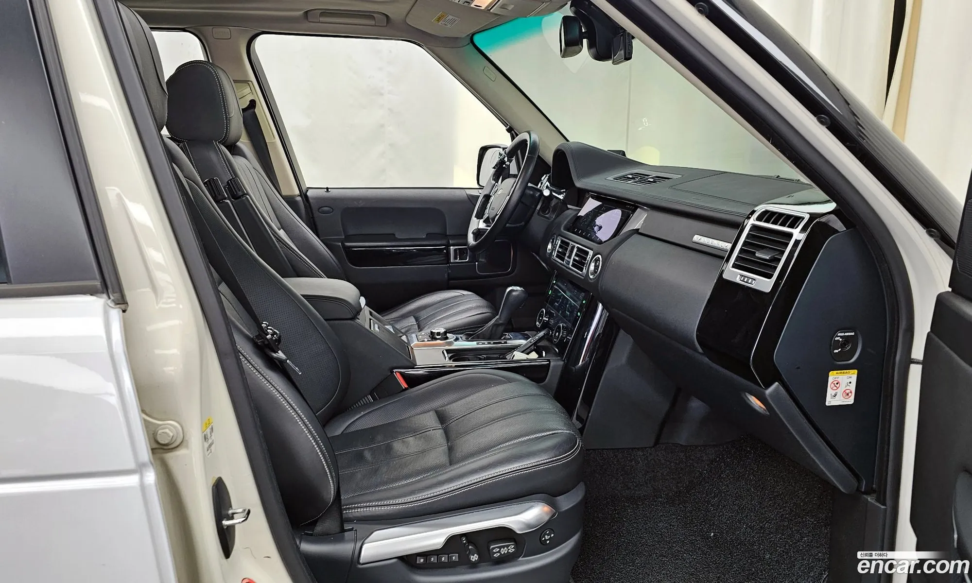 Land Rover Range Rover 2010 SALMF1E48AA325856 — 3