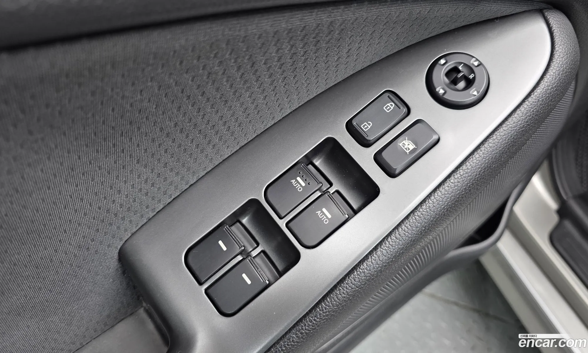 Kia K5 Hybrid 2012 — 20