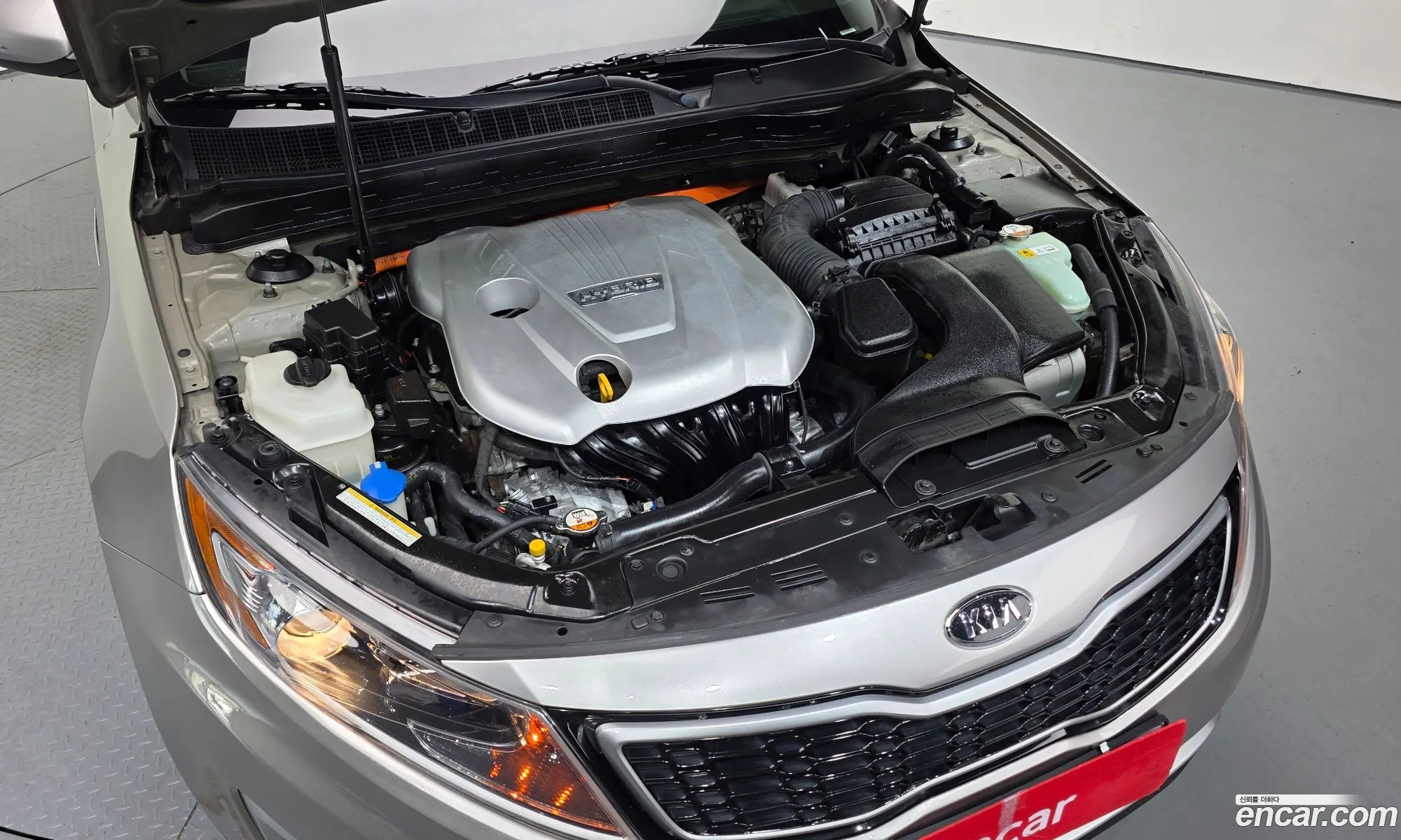 Kia K5 Hybrid 2012 — 6