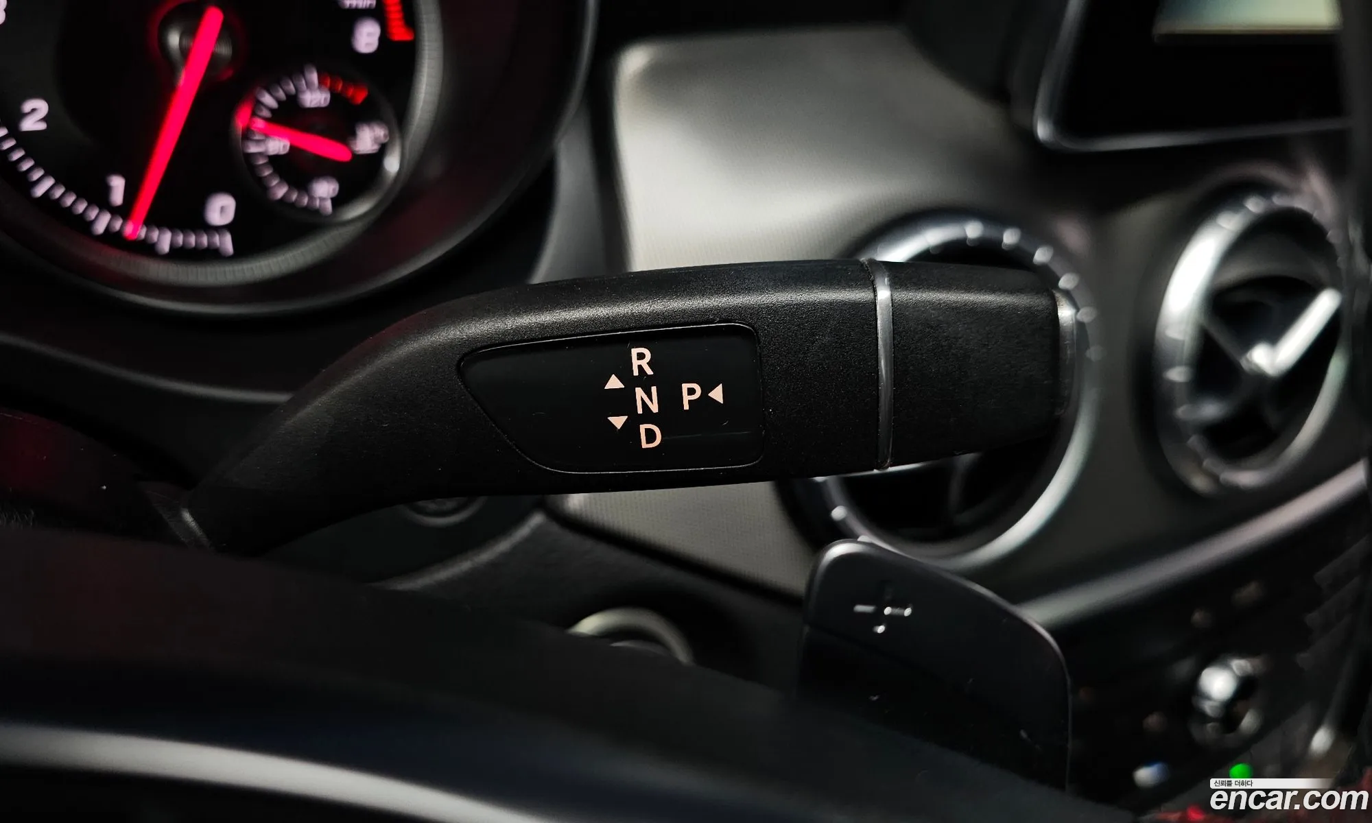 Mercedes-Benz CLA-Class C117 2017 — 12