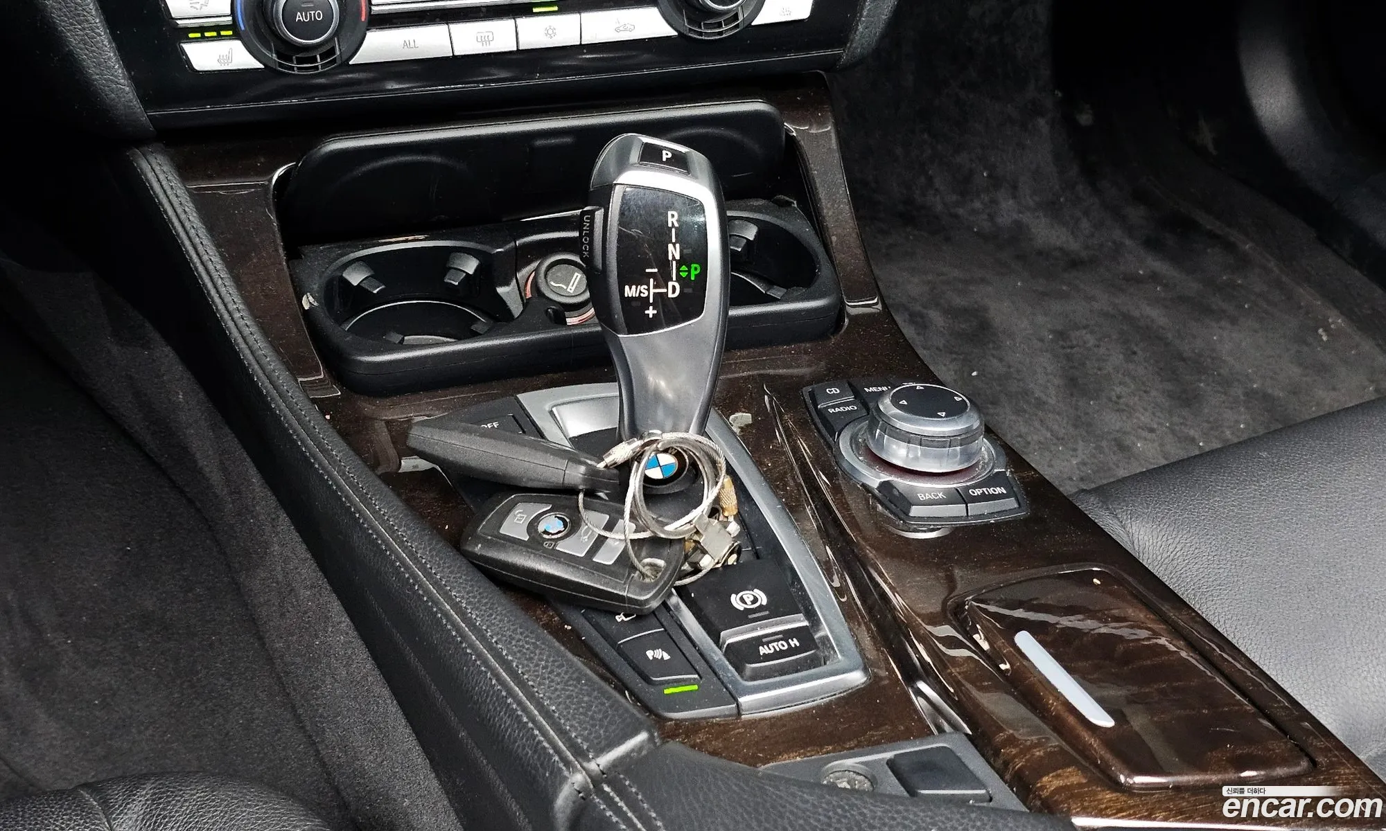 BMW 5 Series 2011 WBAFR1105BC854954 — 13