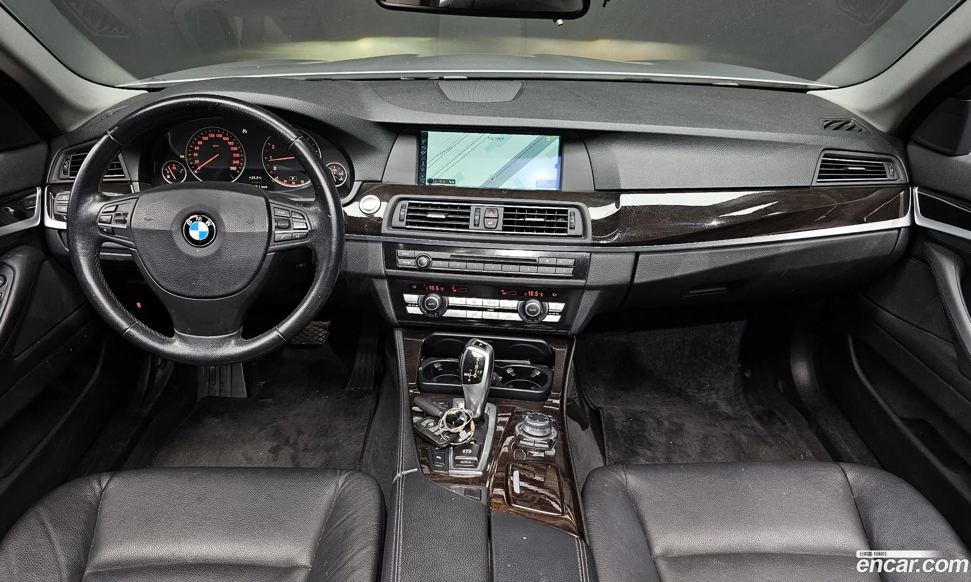 BMW 5 Series 2011 WBAFR1105BC854954 — 12