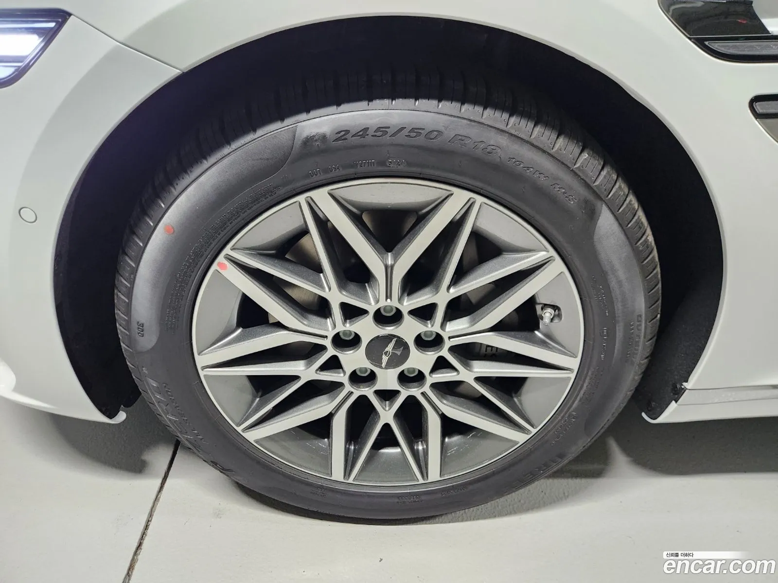 Genesis G80 2025 — 4