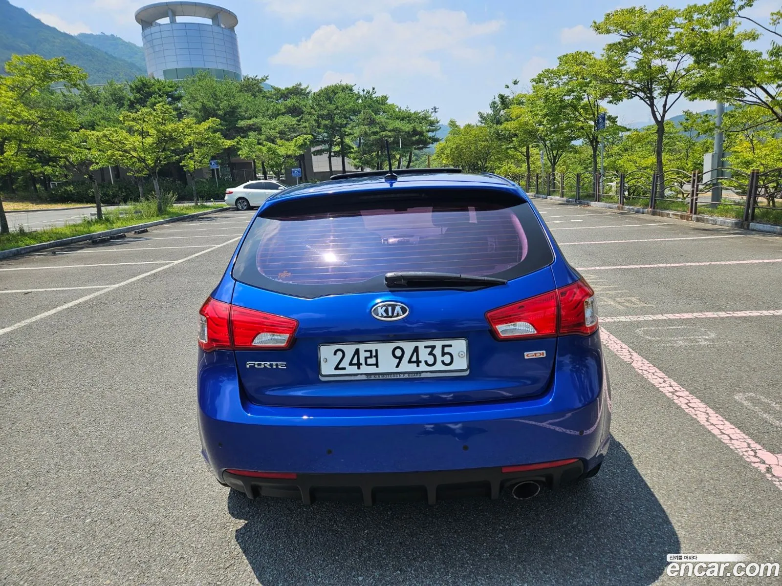 Kia Forte Hatchback 2011 — 14