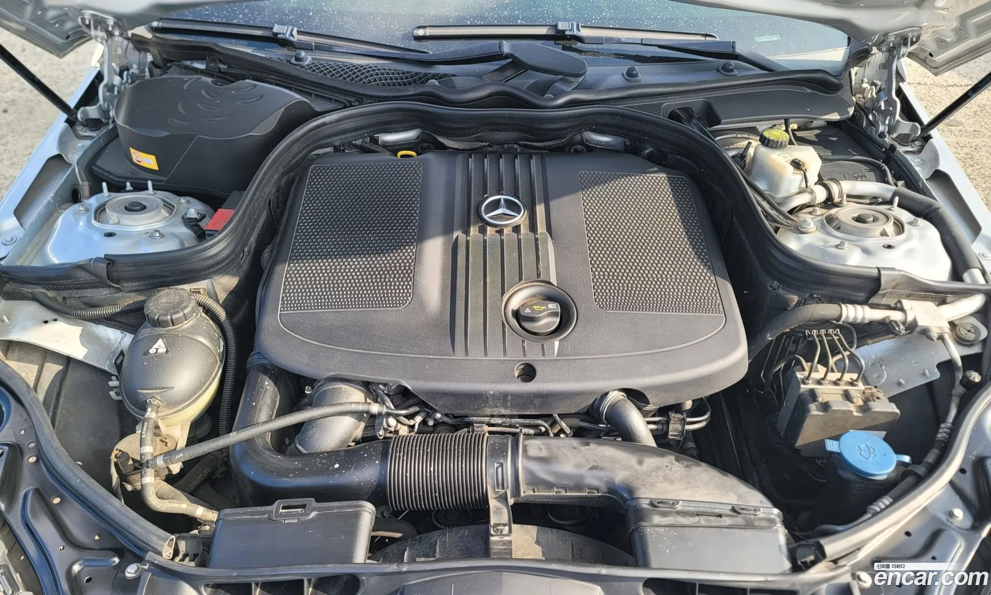 Mercedes-Benz E-Class W212 2013 — 15