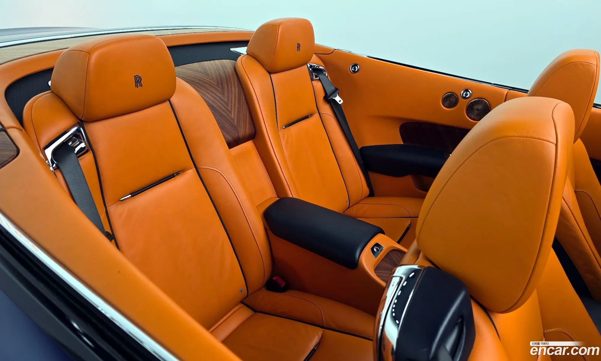 Rolls-Royce Dawn 2017 SCA666D03HU100580 — 19