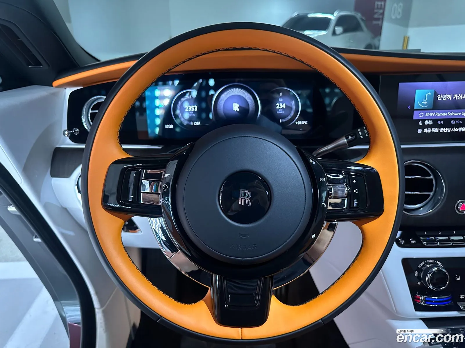 Rolls-Royce Spectre 2024 — 20