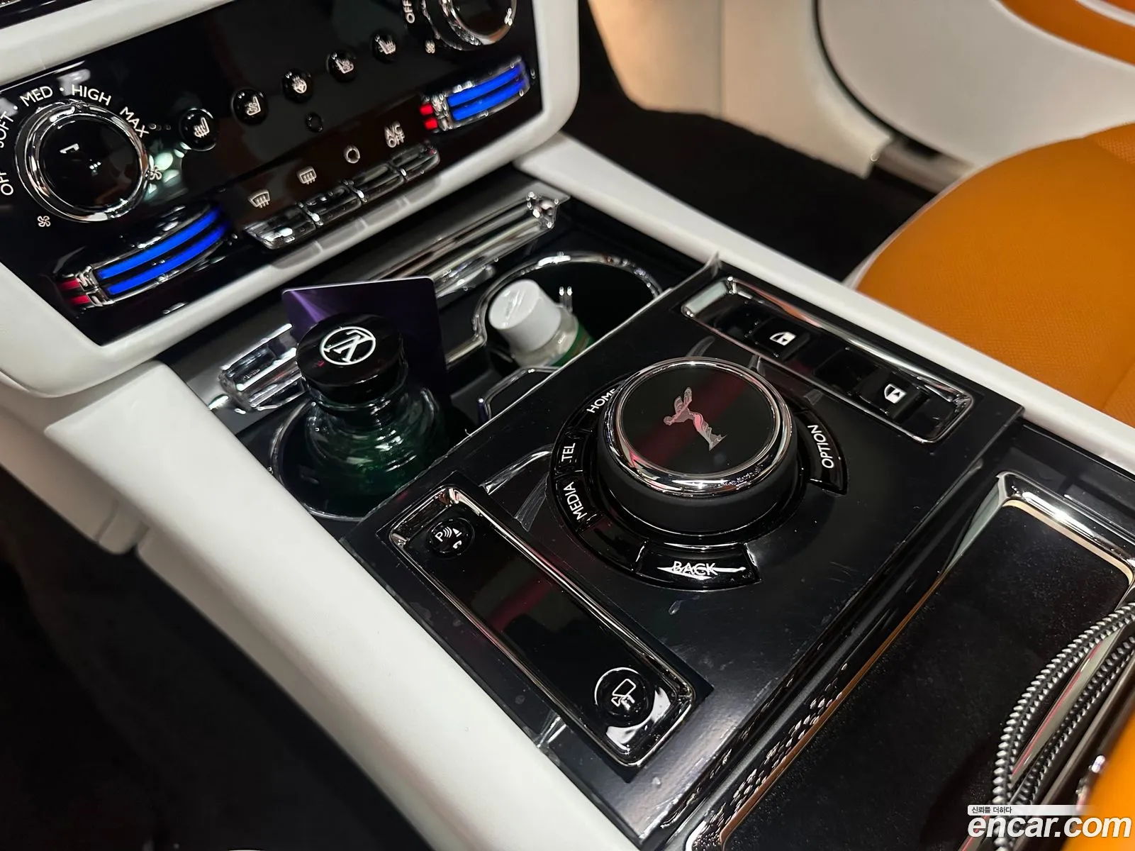 Rolls-Royce Spectre 2024 — 11
