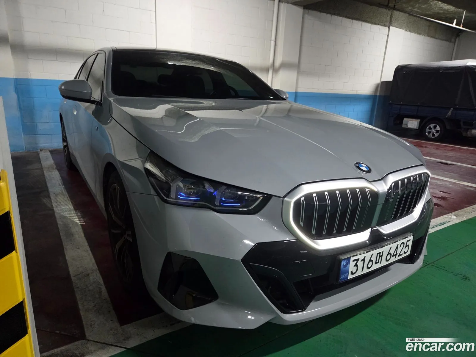 BMW 5 Series 2024 — 10