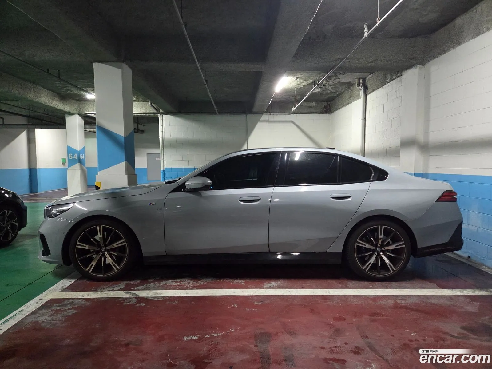 BMW 5 Series 2024 — 6