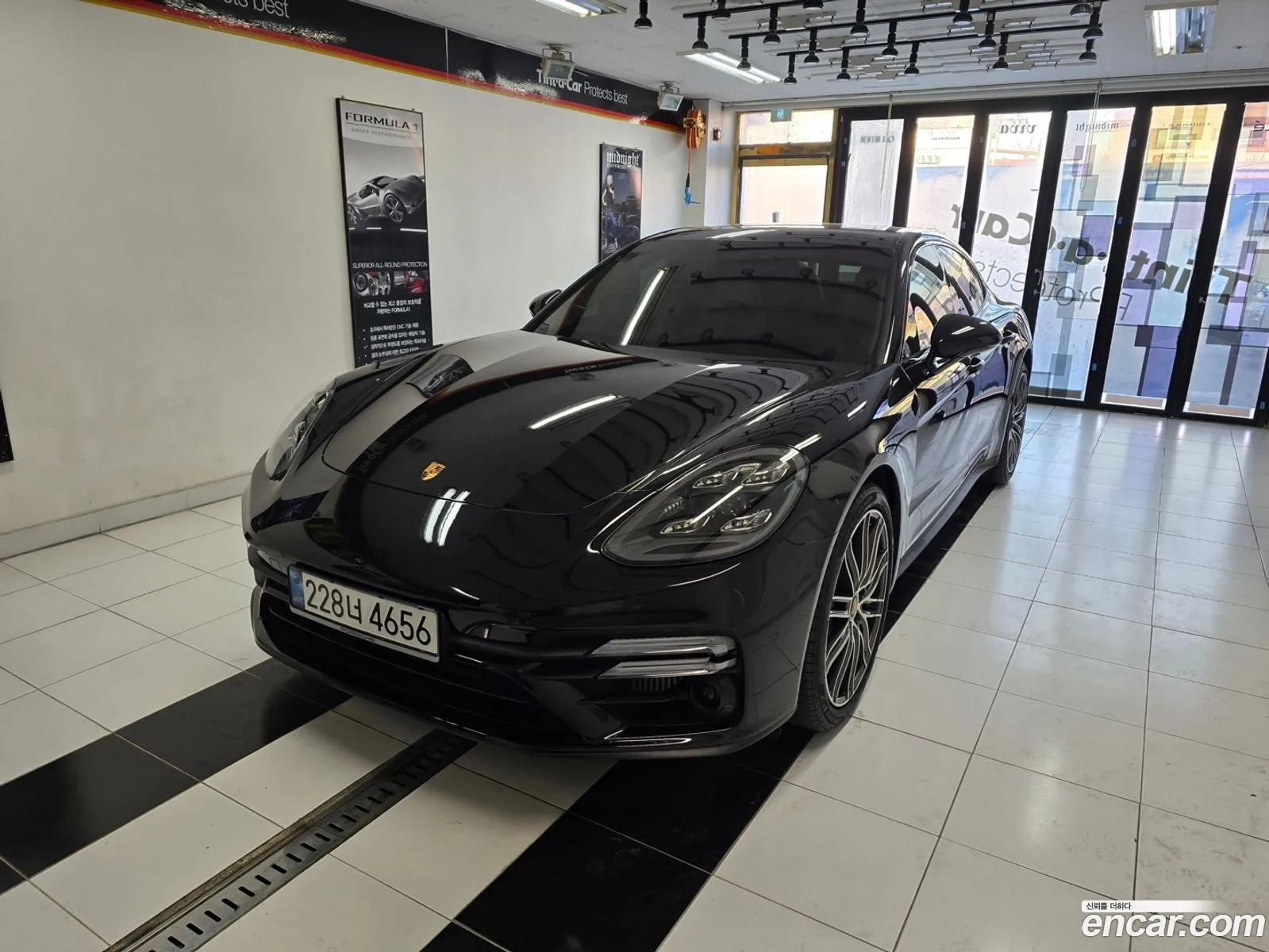 Porsche Panamera 2024 — 2