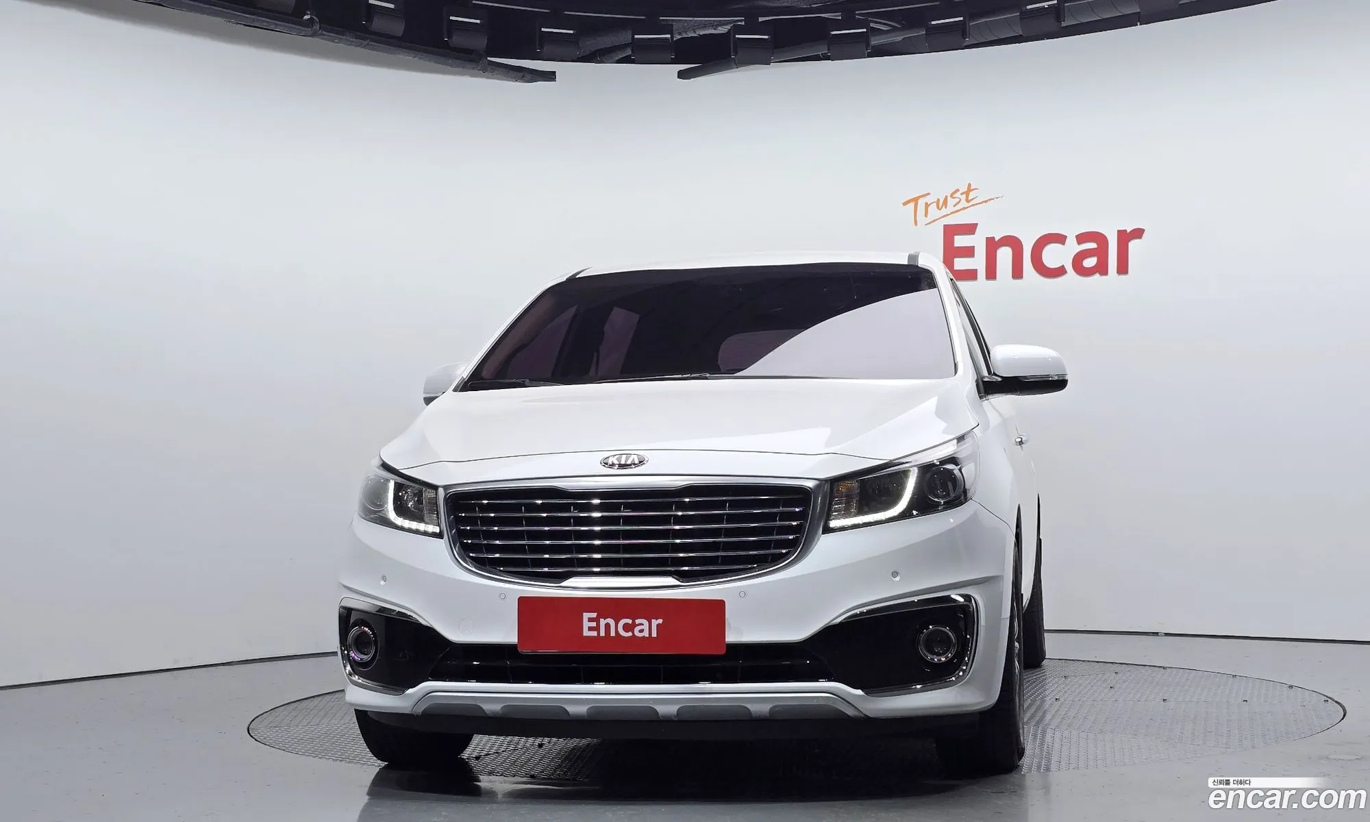 Kia Carnival 2017 — 6