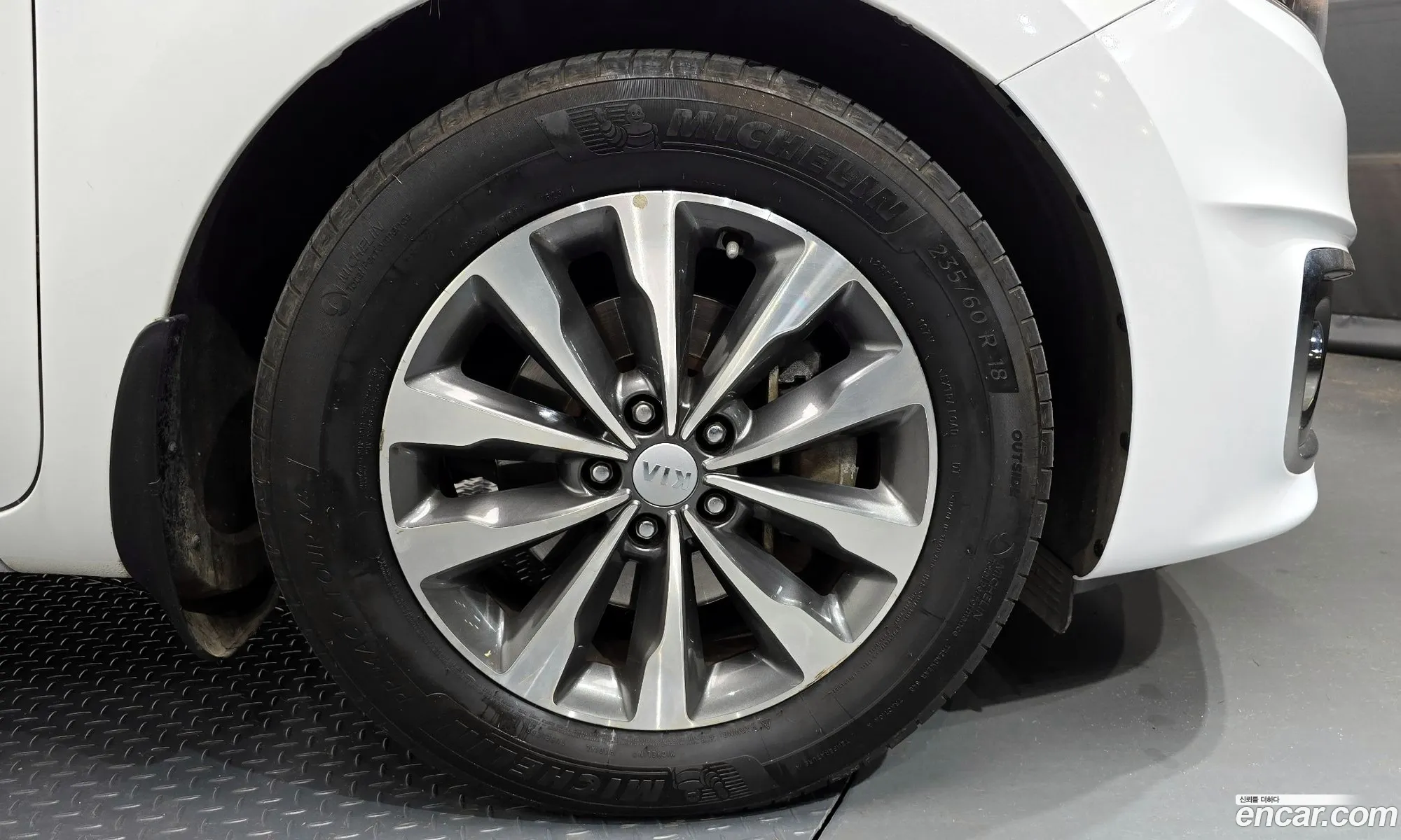Kia Carnival 2017 — 3
