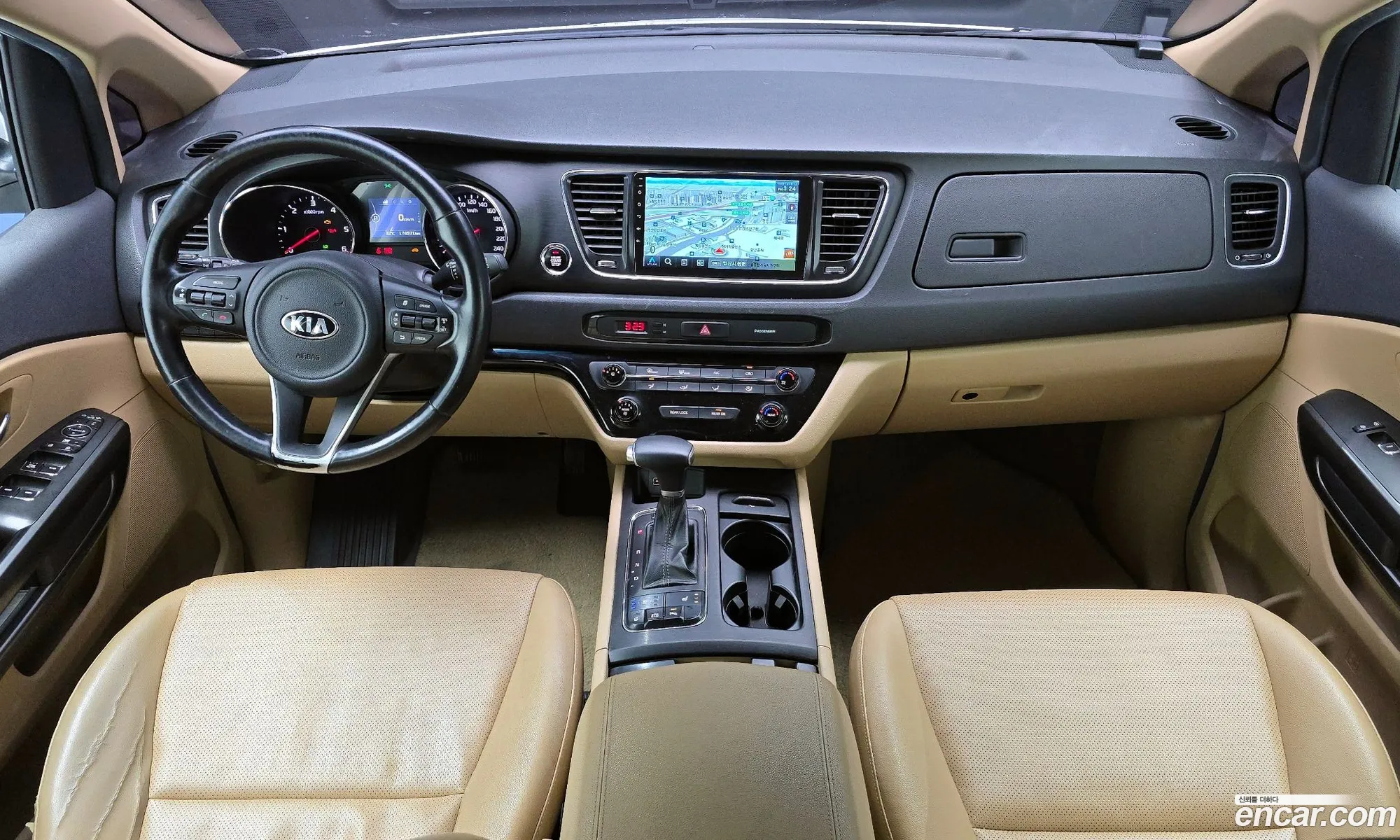 Kia Carnival 2017 — 8