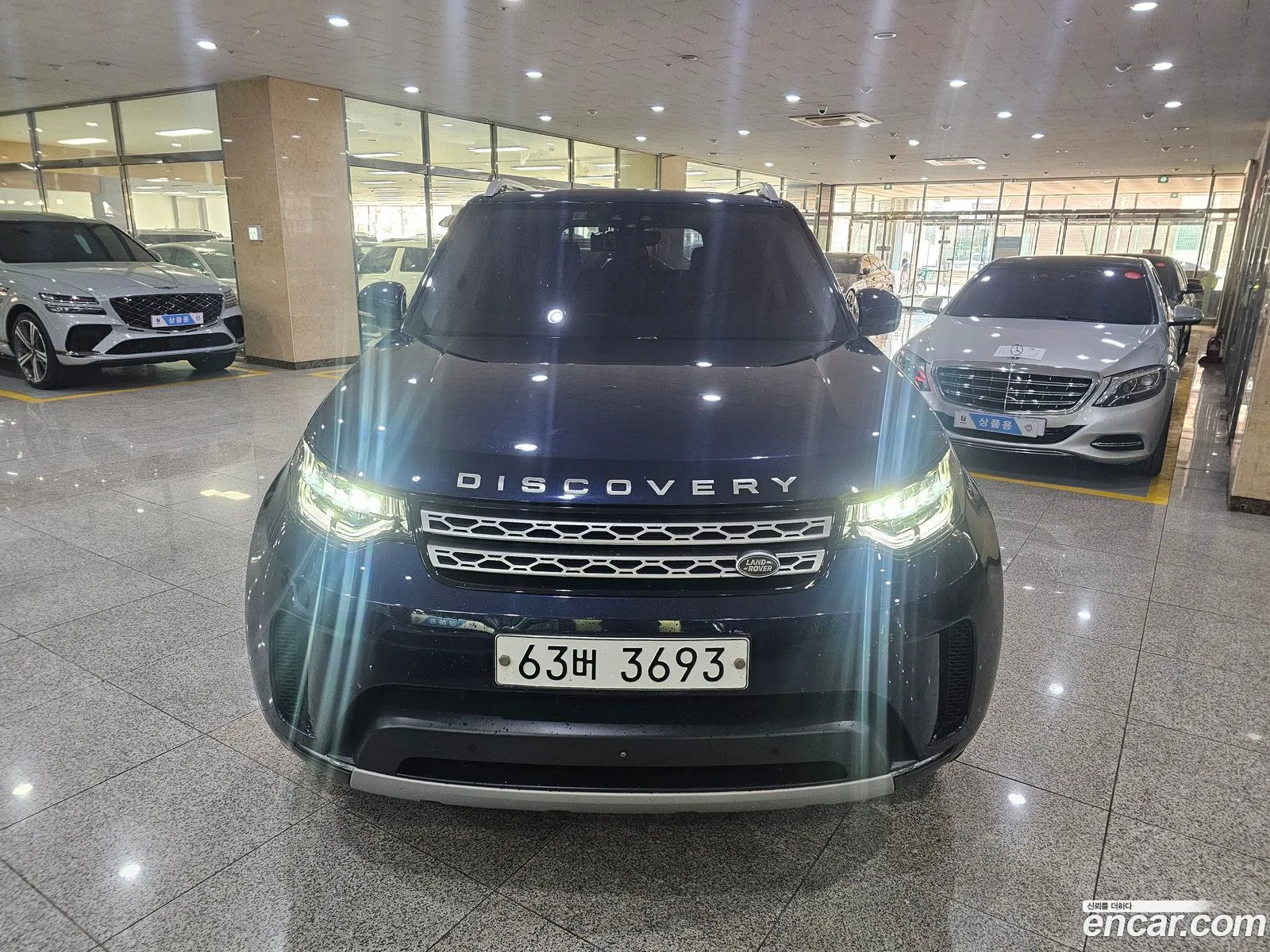 Land Rover Discovery 5 2017 — 12