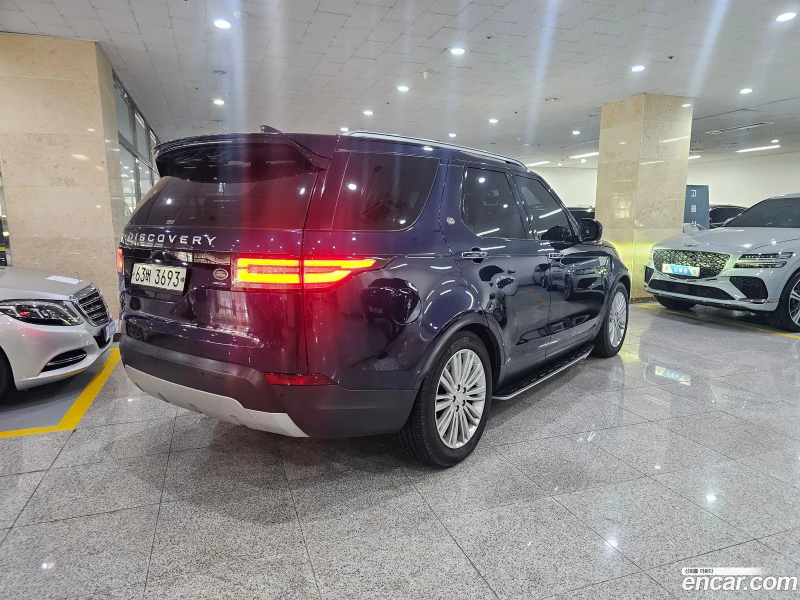 Land Rover Discovery 5 2017 — 10