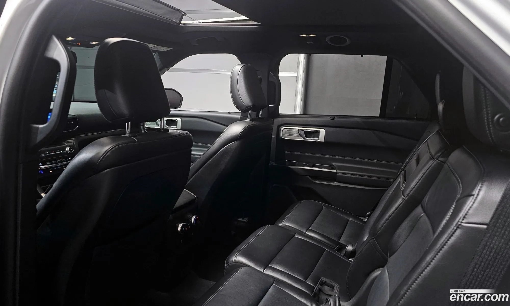 Ford Explorer 6th Gen 2020 1FMSK8FH2LGB78644 — 14