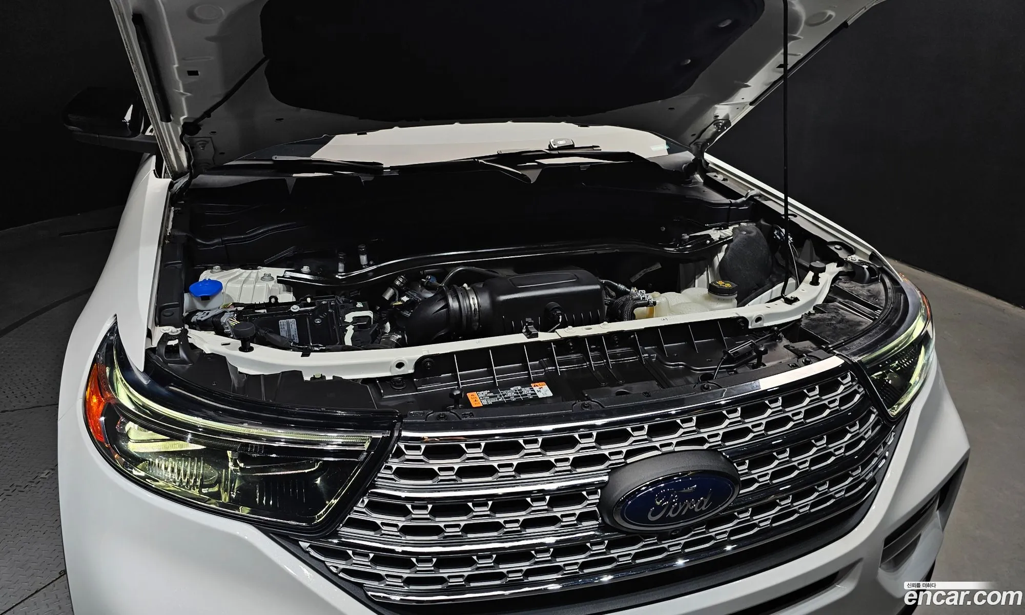 Ford Explorer 6th Gen 2020 1FMSK8FH2LGB78644 — 17