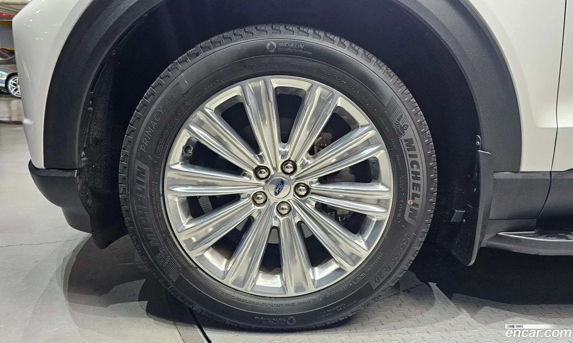Ford Explorer 6th Gen 2020 1FMSK8FH2LGB78644 — 6
