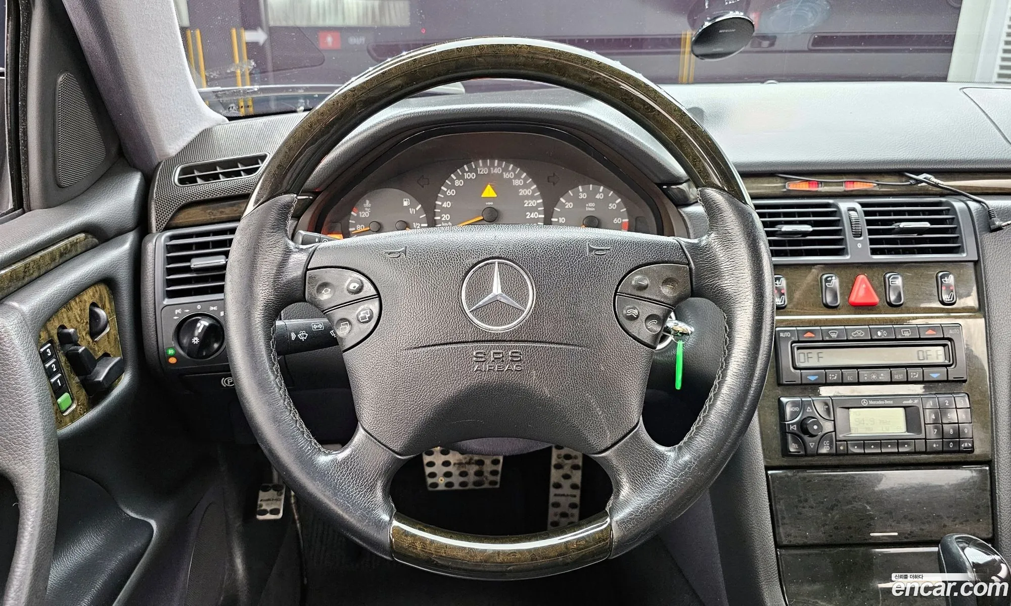 Mercedes-Benz E-Class W210 2002 WDBJF48J12B480028 — 5