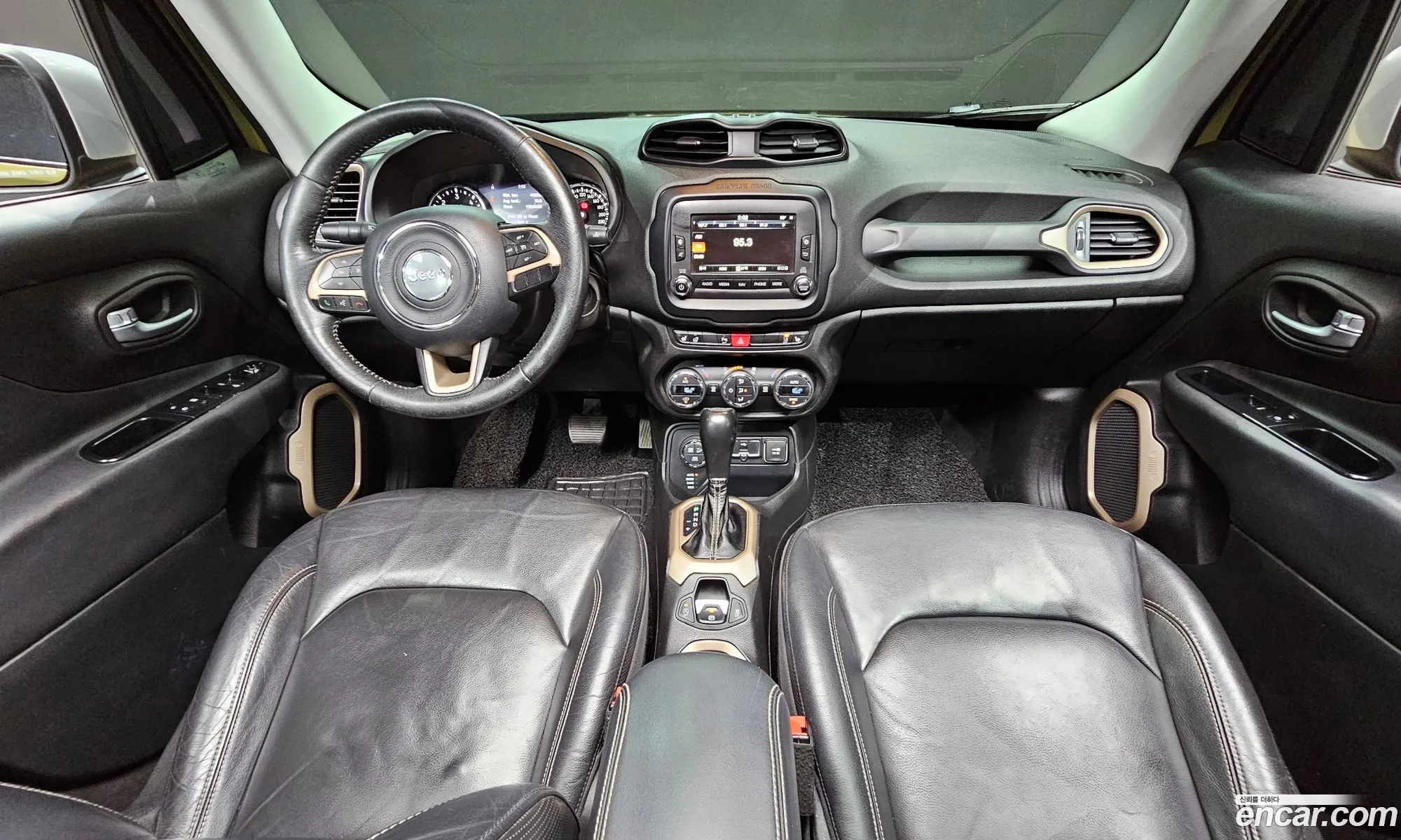 Jeep Renegade 2015 — 13