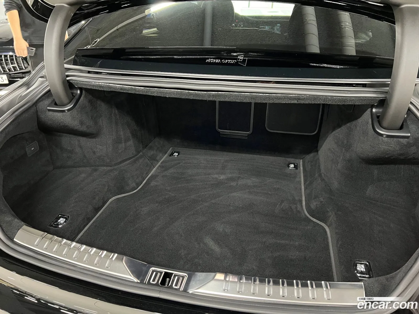 Bentley Flying Spur 2020 — 8