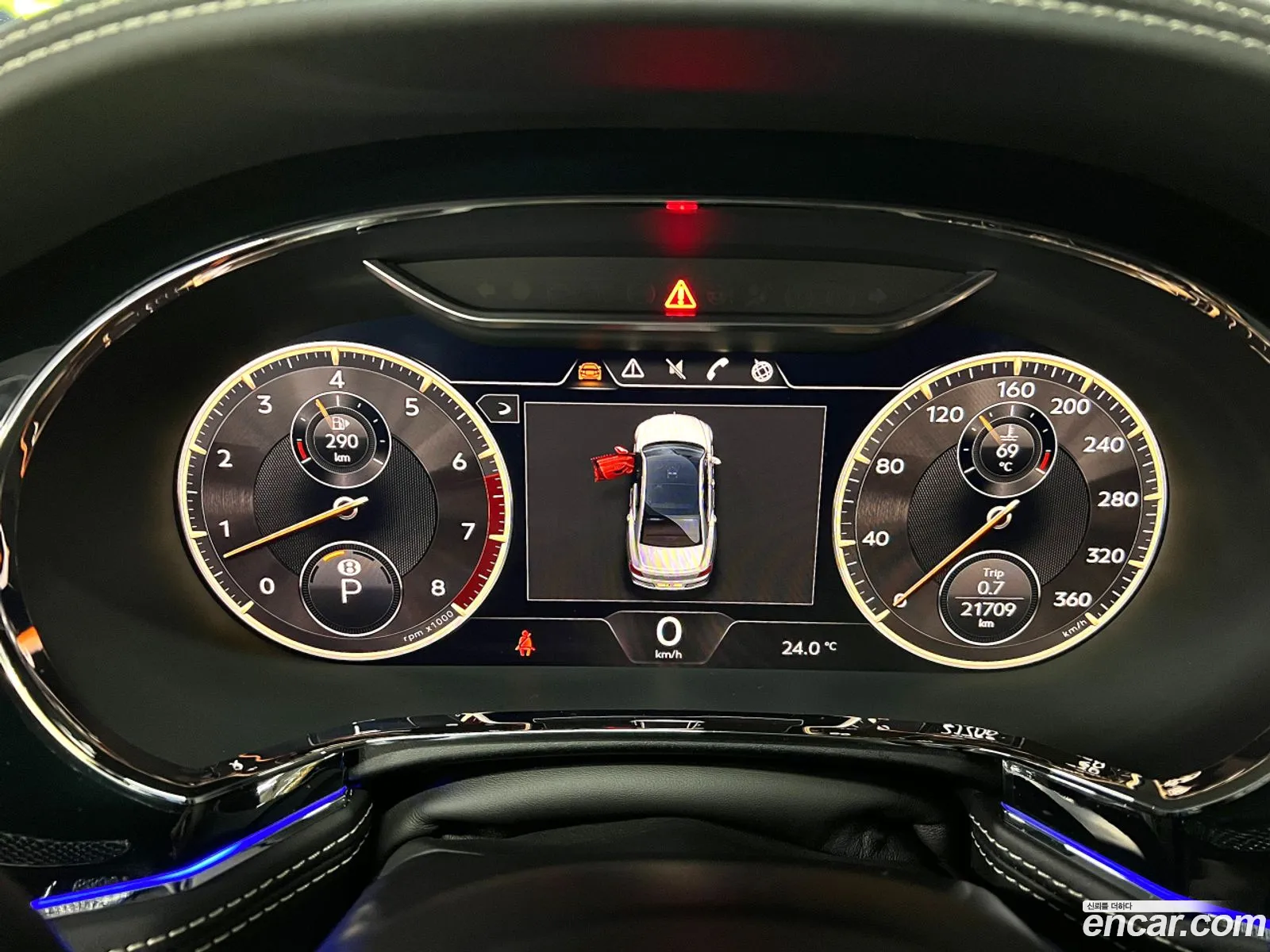 Bentley Flying Spur 2020 — 12