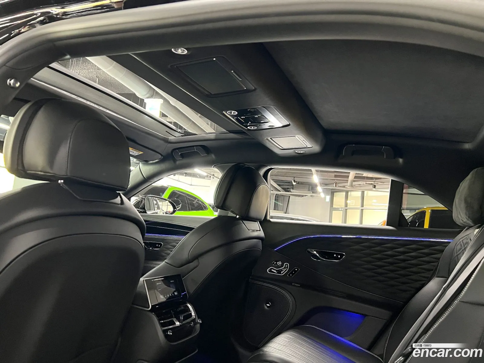 Bentley Flying Spur 2020 — 9