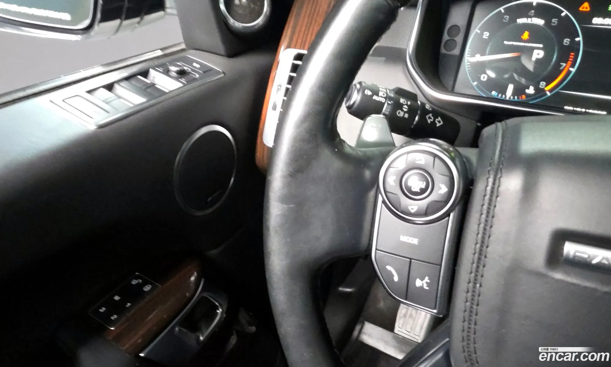 Land Rover Range Rover 2016 SALGA3EF7GA276912 — 15