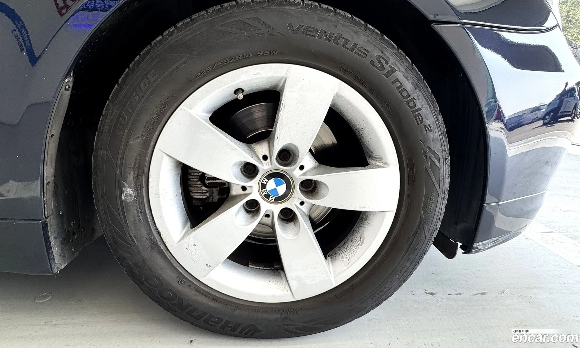 BMW 5 Series 2008 — 17