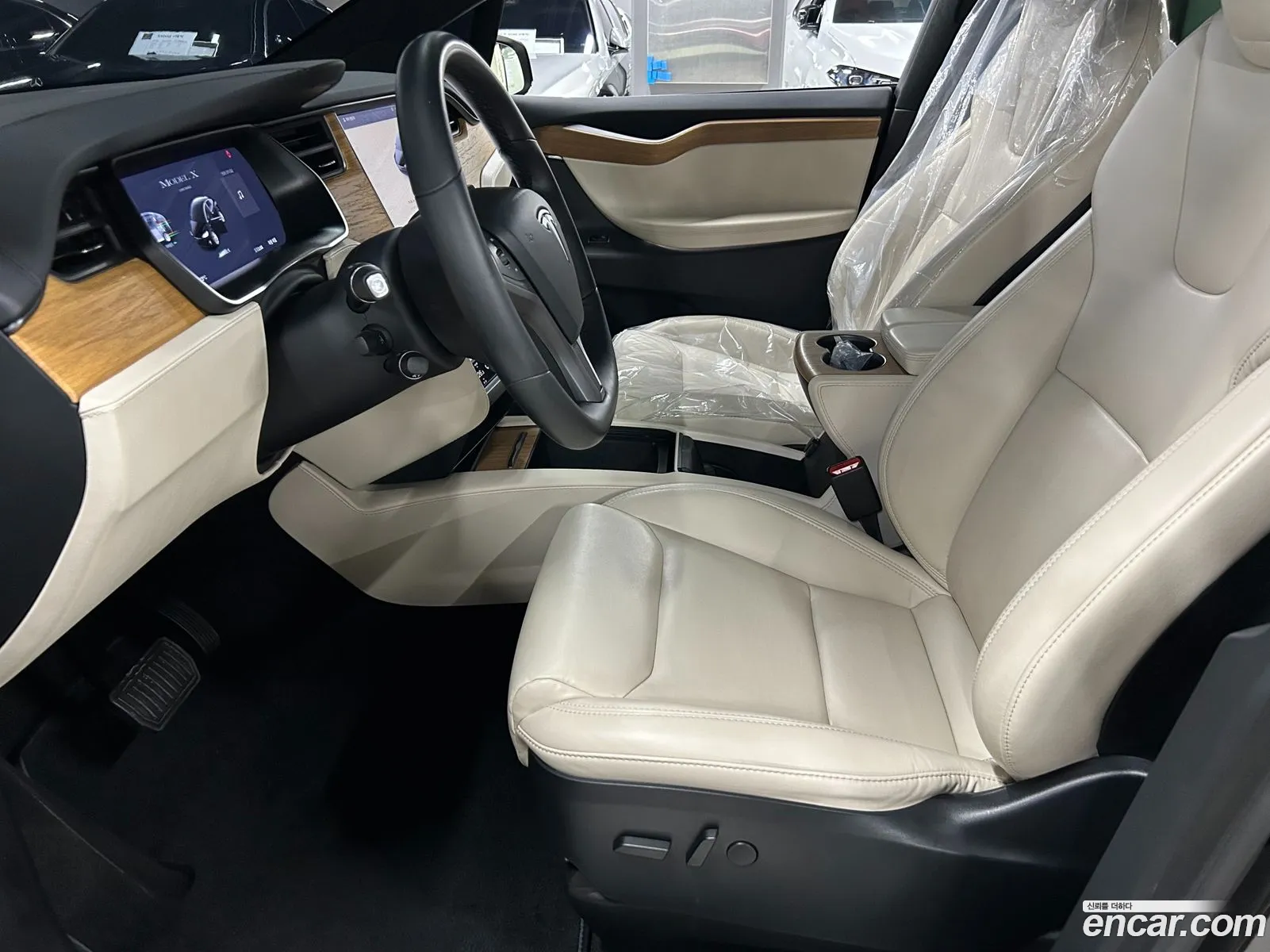 Tesla Model X 2020 — 2