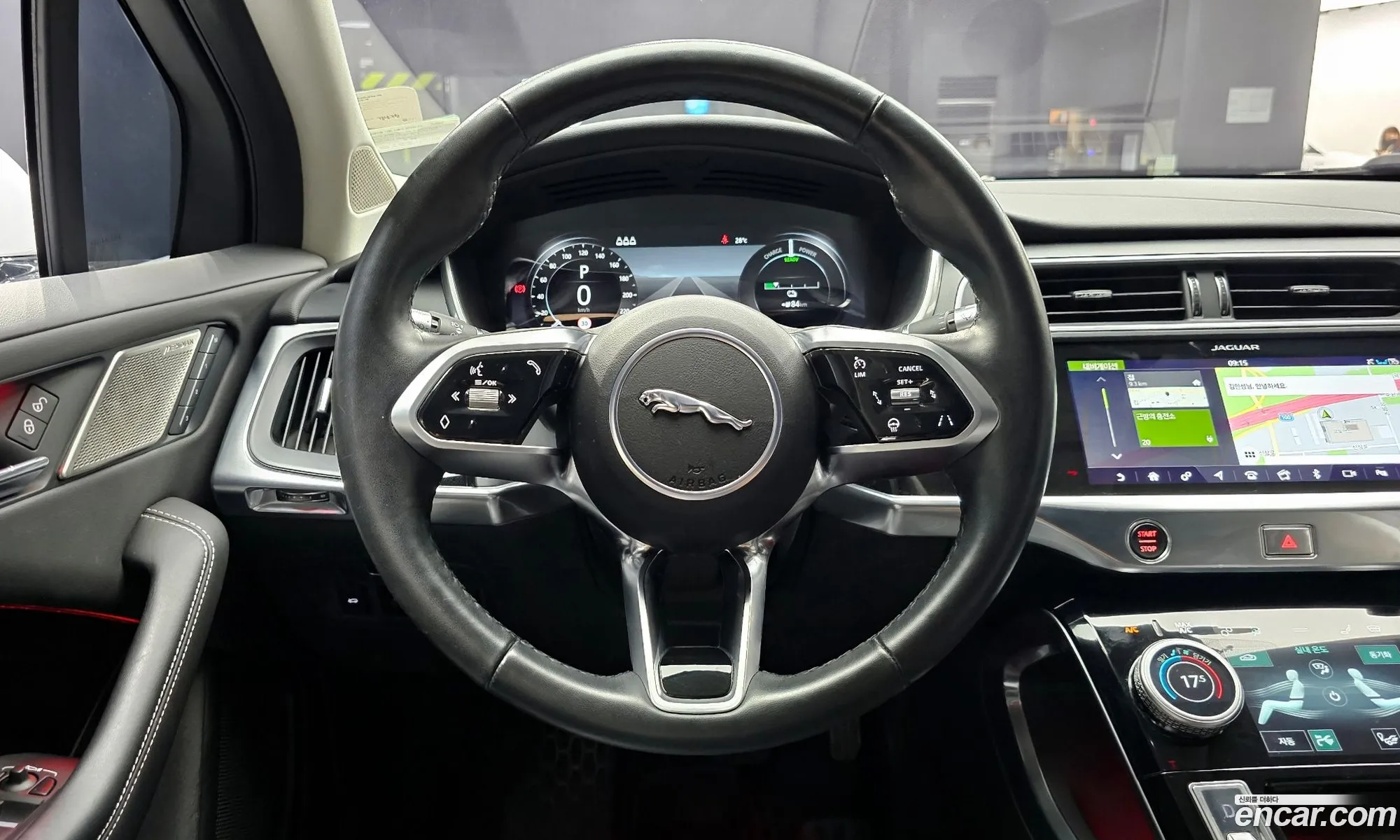 Jaguar I-Pace 2019 — 16