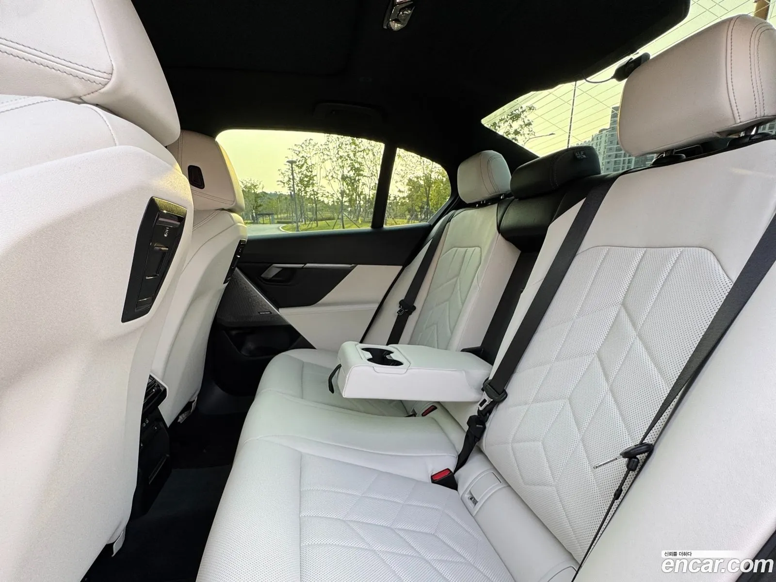 BMW 5 Series 2024 — 3