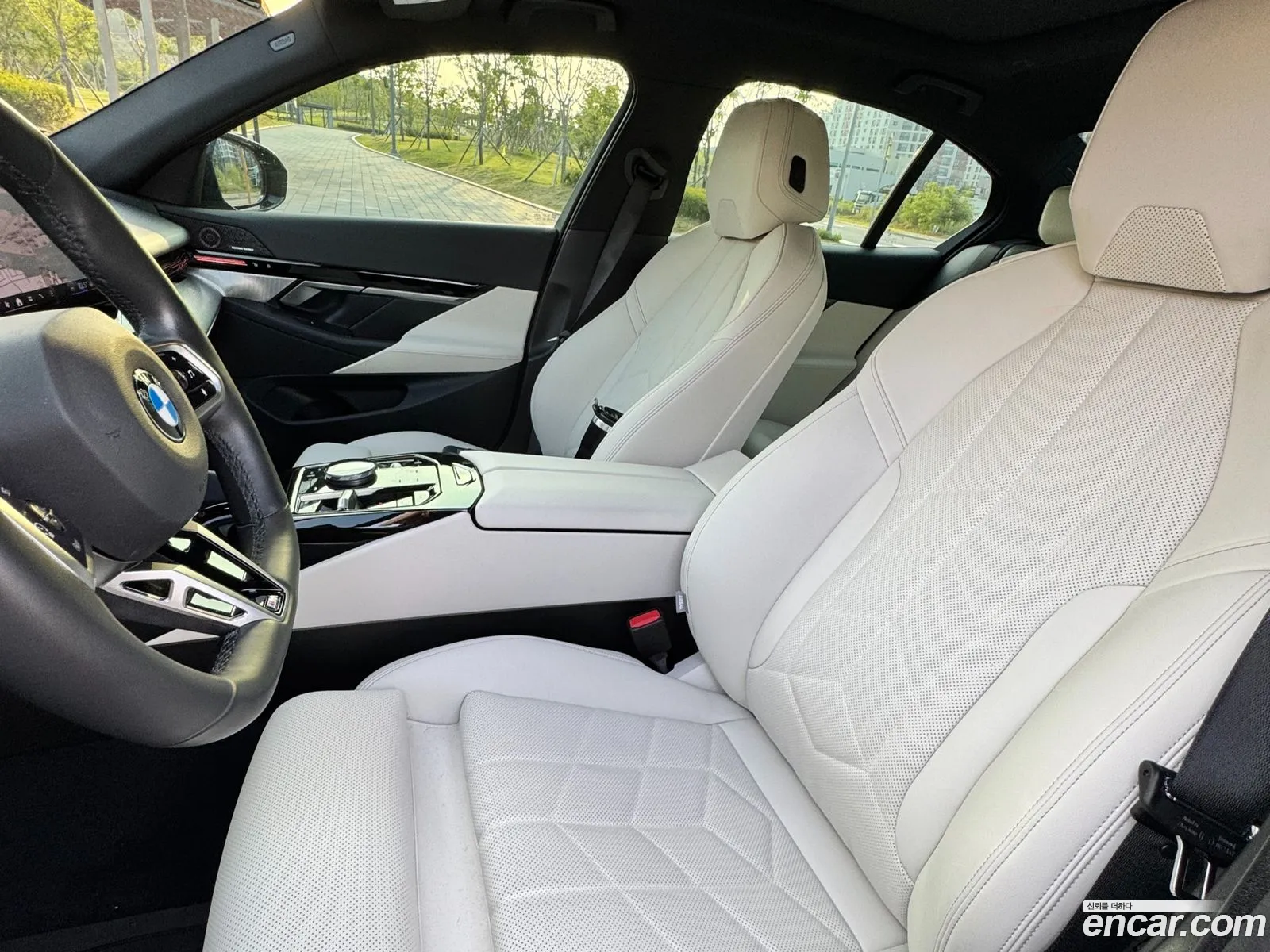 BMW 5 Series 2024 — 5