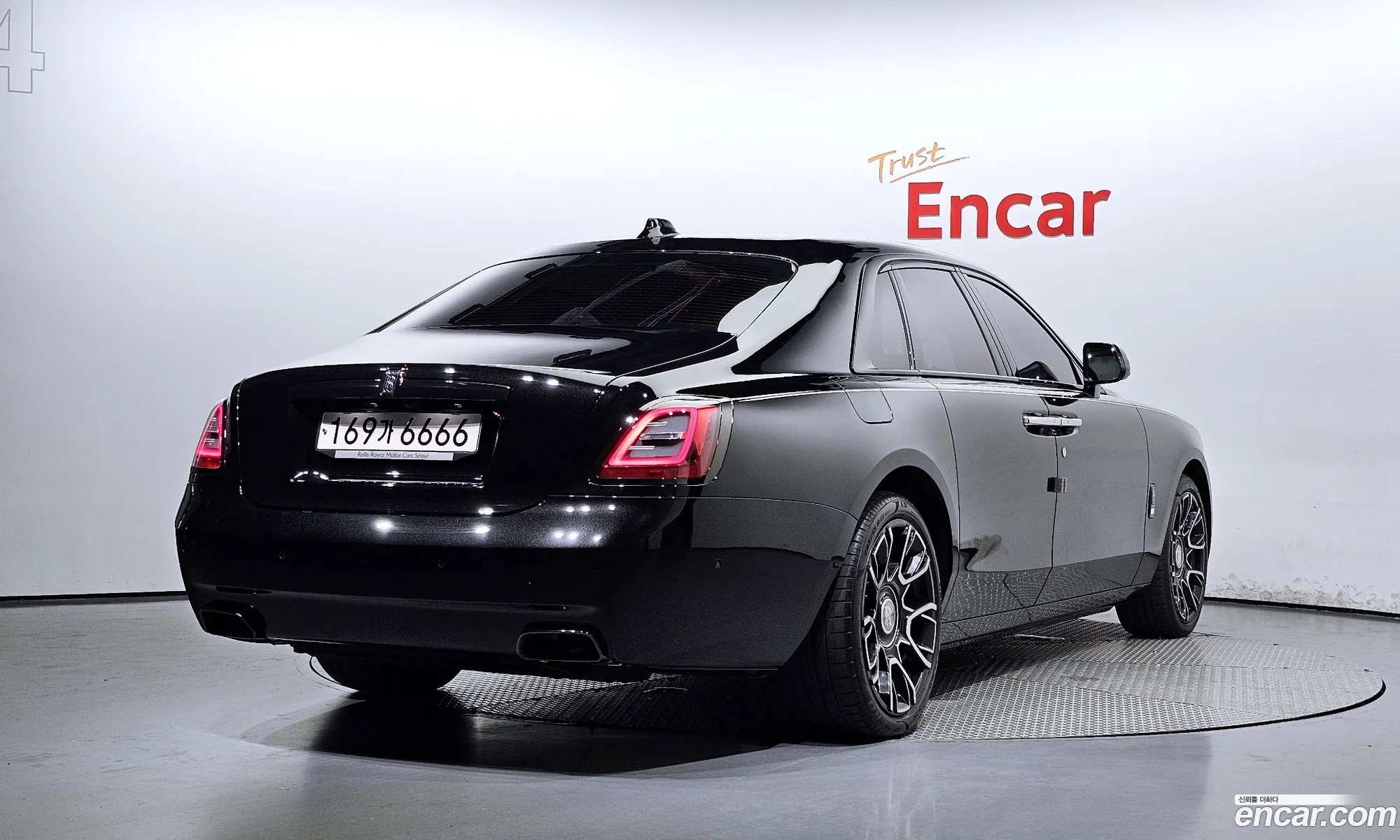 Rolls-Royce Ghost 2023 SCATD6106PU217338 — 13