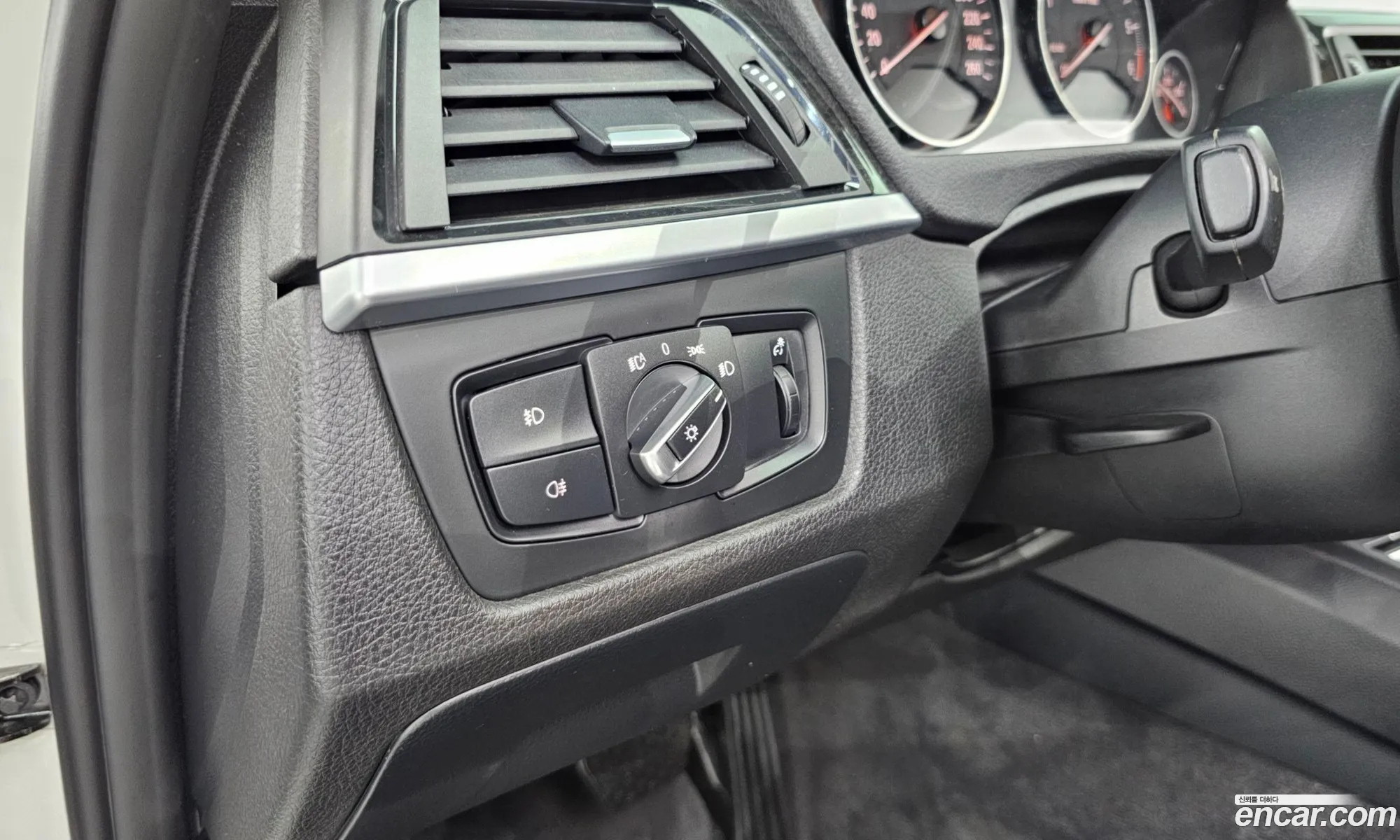 BMW 3 Series 2015 WBA3D3100FK471996 — 12