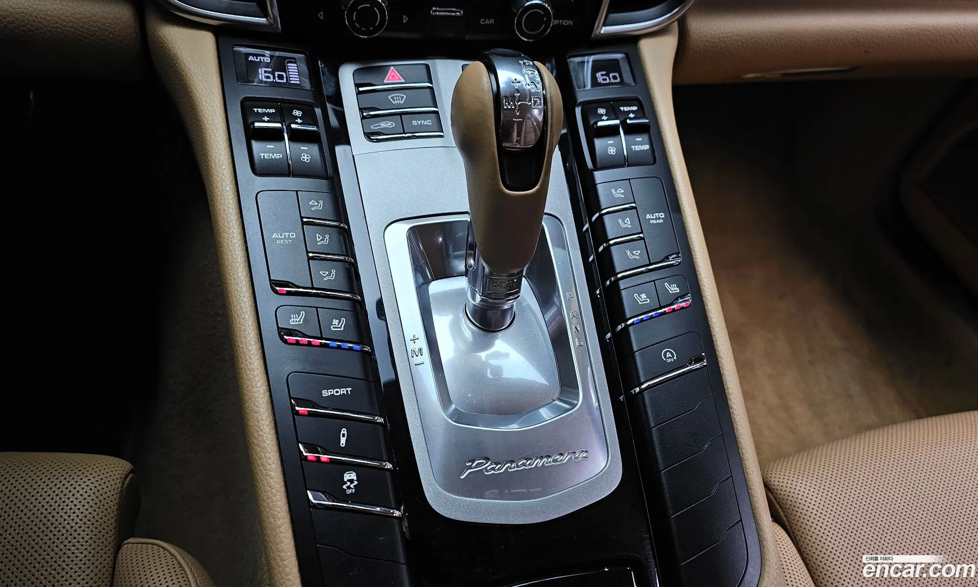 Porsche Panamera 2016 WP0AA2970GL005317 — 16