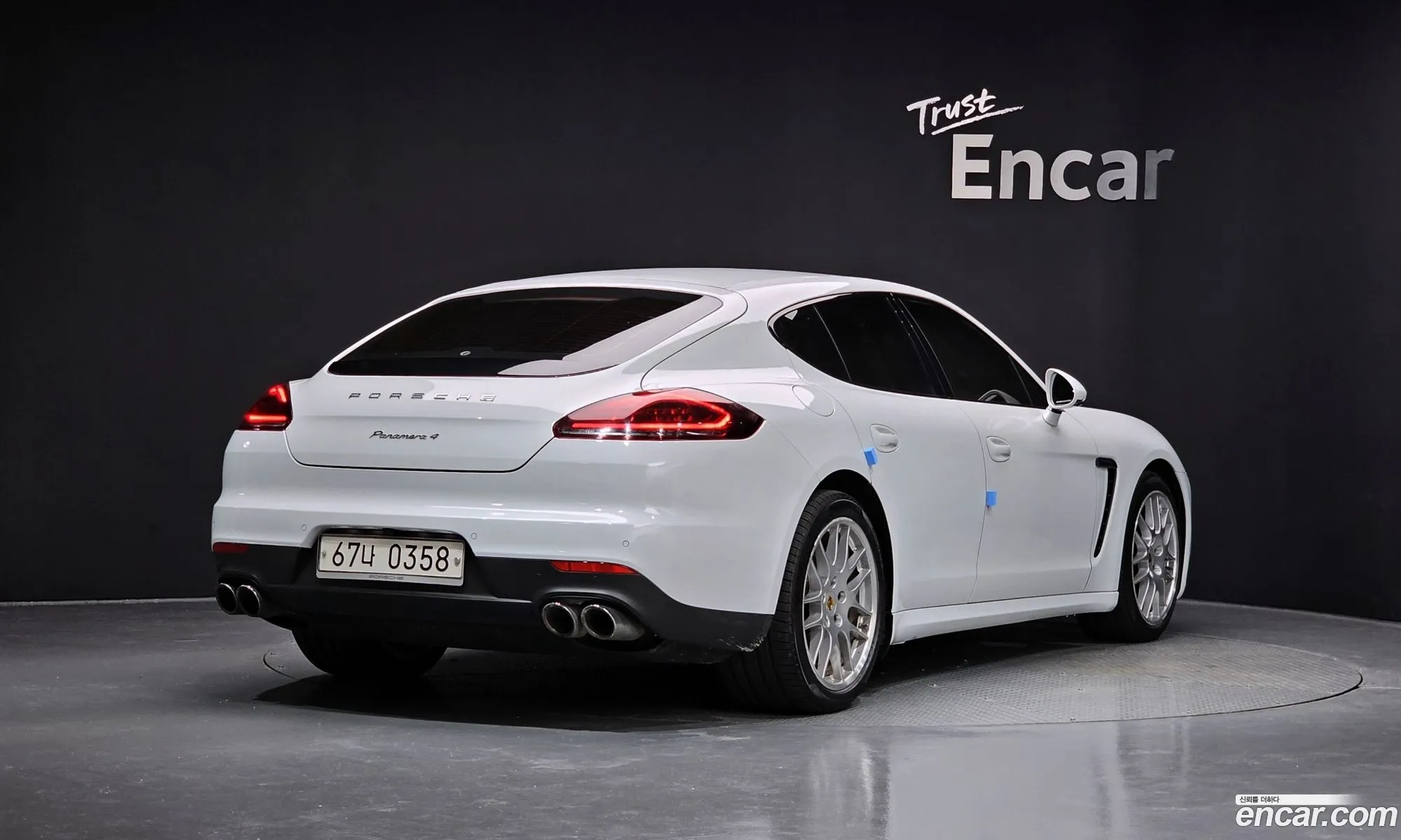 Porsche Panamera 2016 WP0AA2970GL005317 — 3