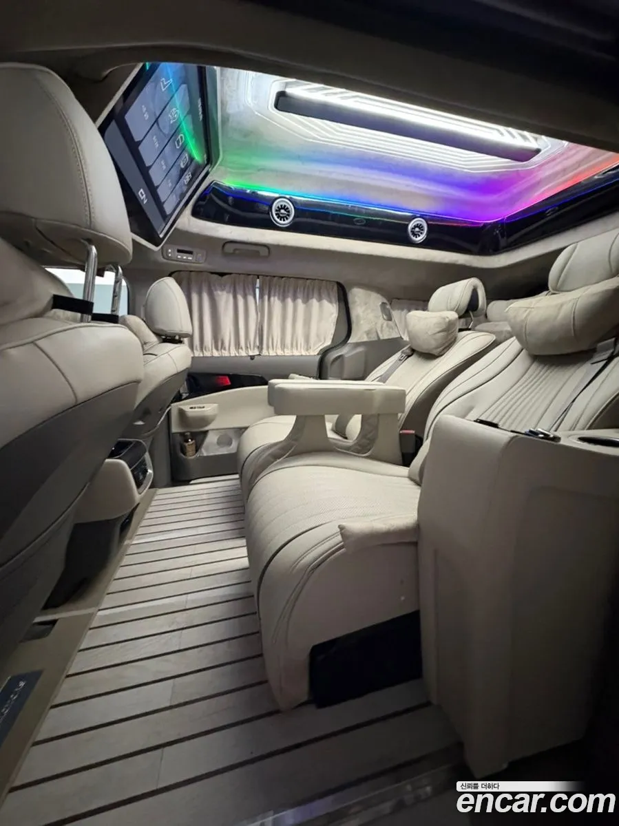 Kia Carnival 2024 — 12