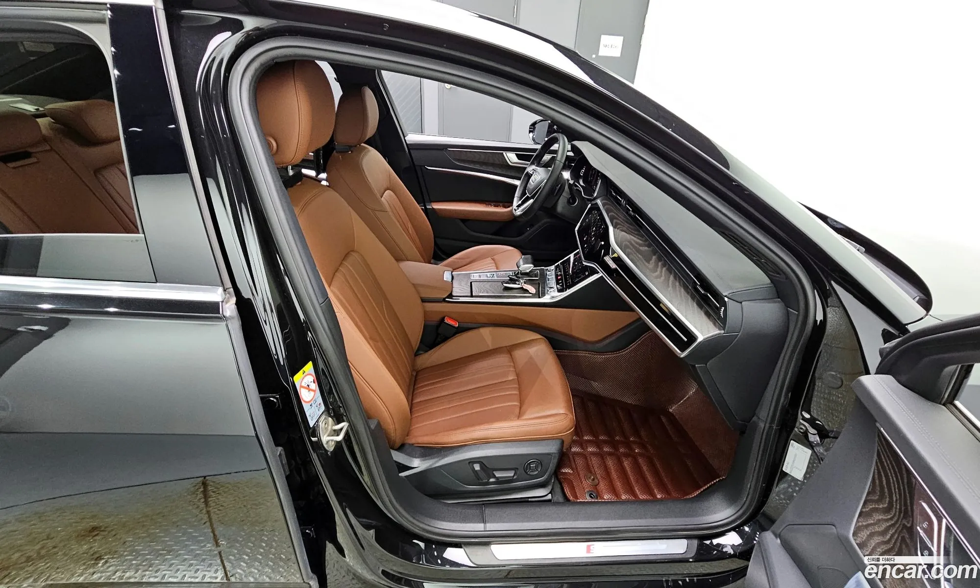 Audi A6 2021 WAUZZZF26MN009981 — 11