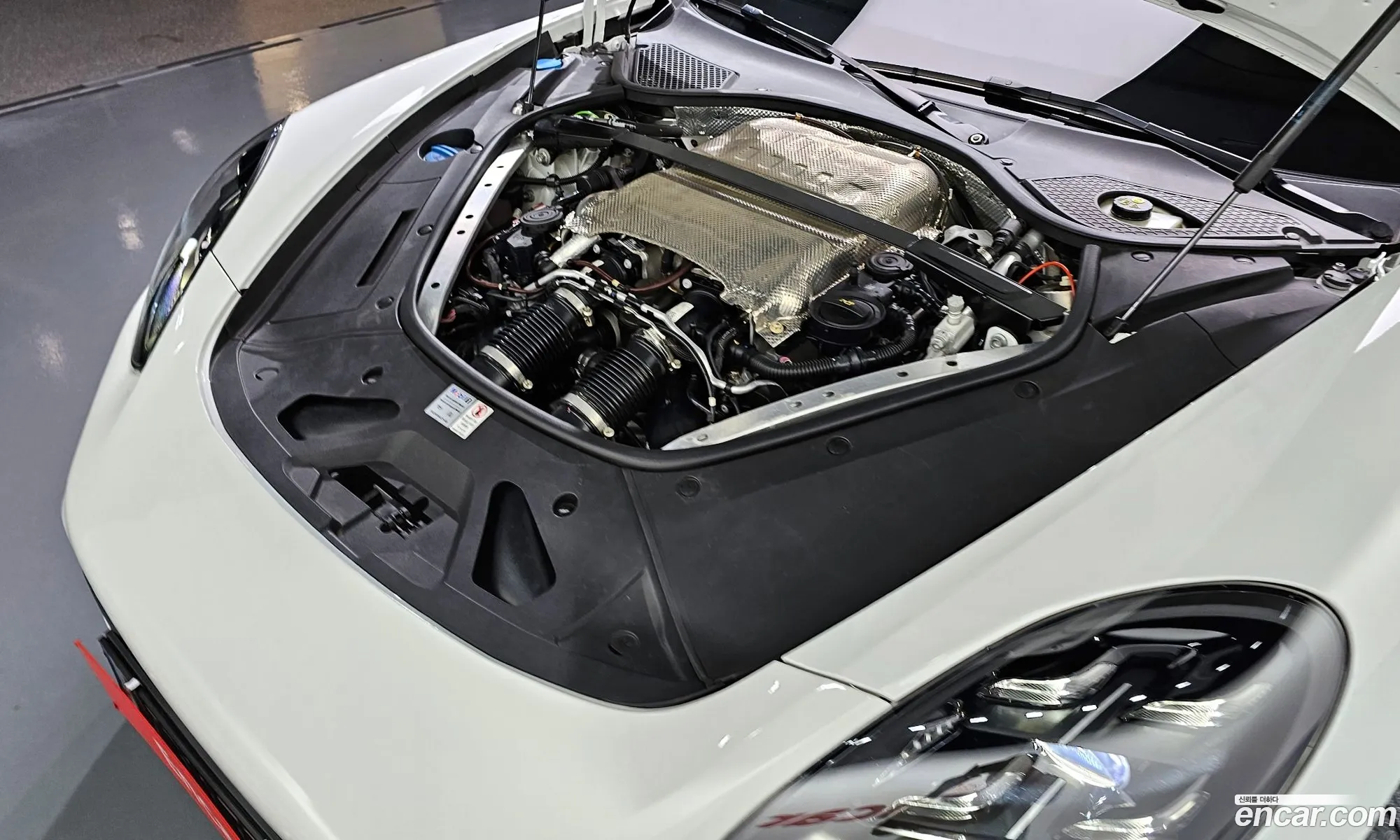 Porsche Panamera 2022 WP0AG297+11111111 — 11