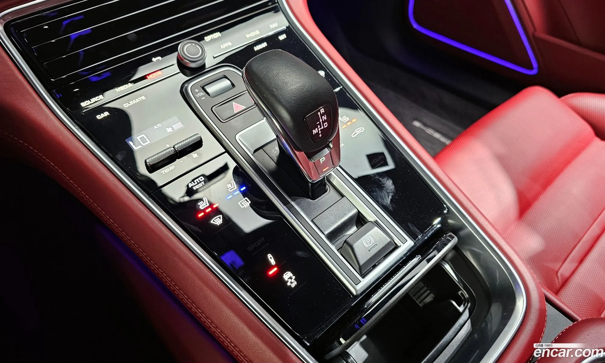 Porsche Panamera 2022 WP0AG297+11111111 — 9