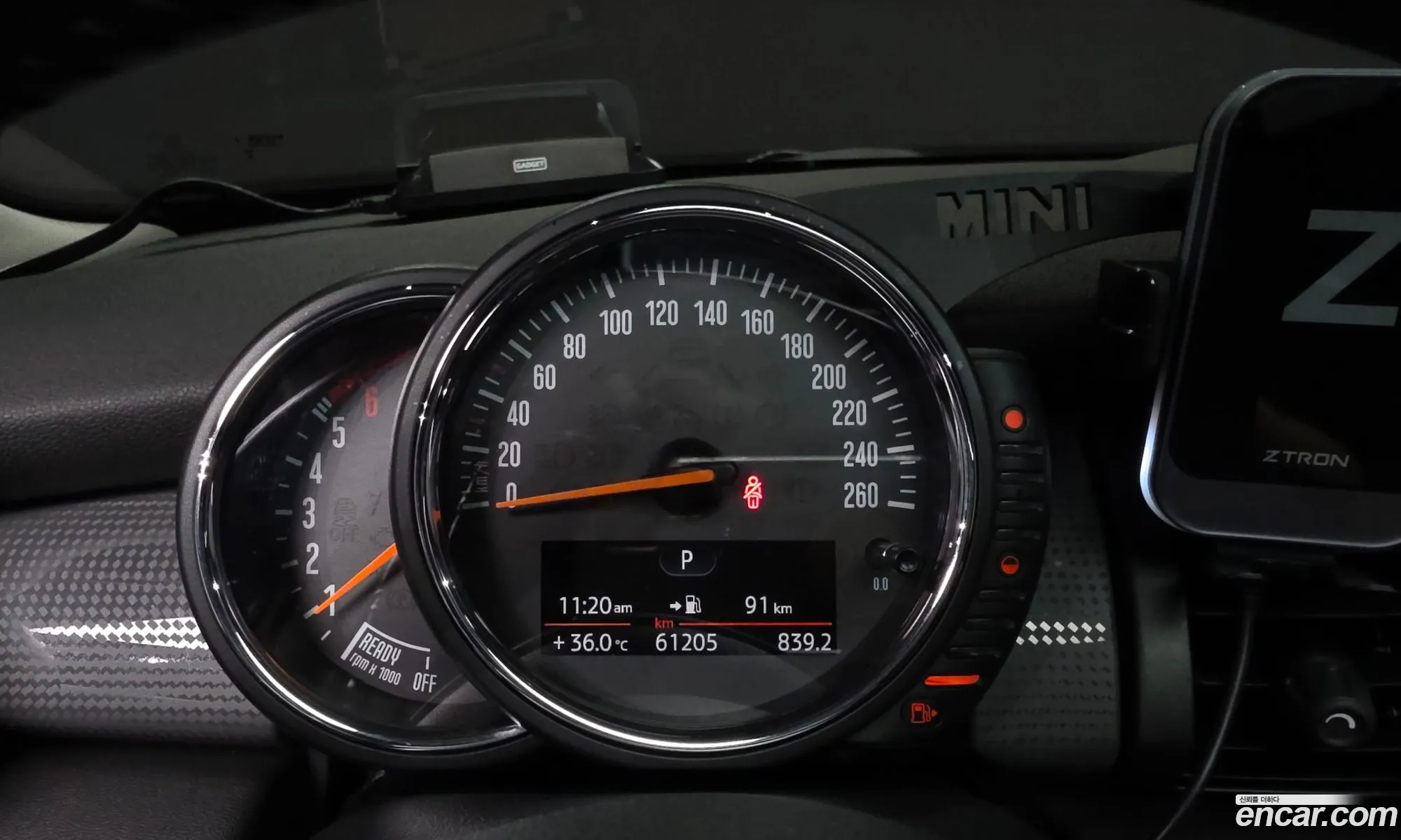 Mini Cooper D 2015 — 12
