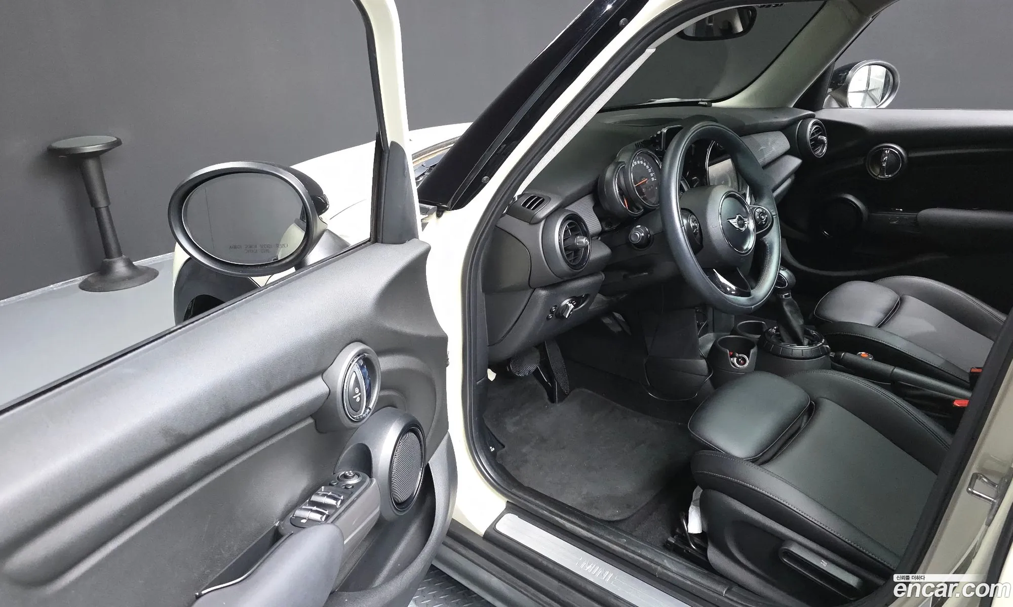 Mini Cooper D 2015 — 13